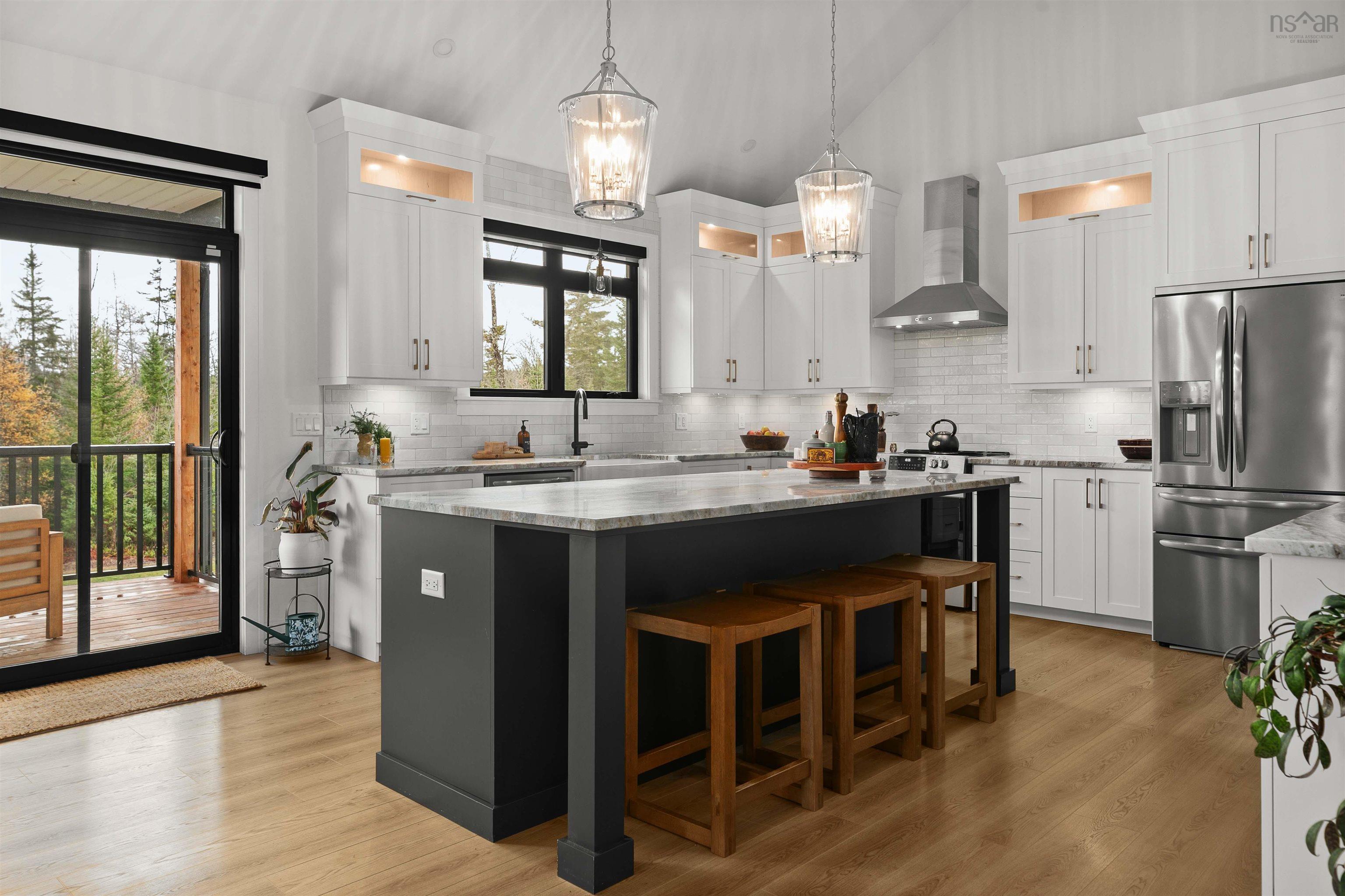 628 Sandwick Drive photo #13