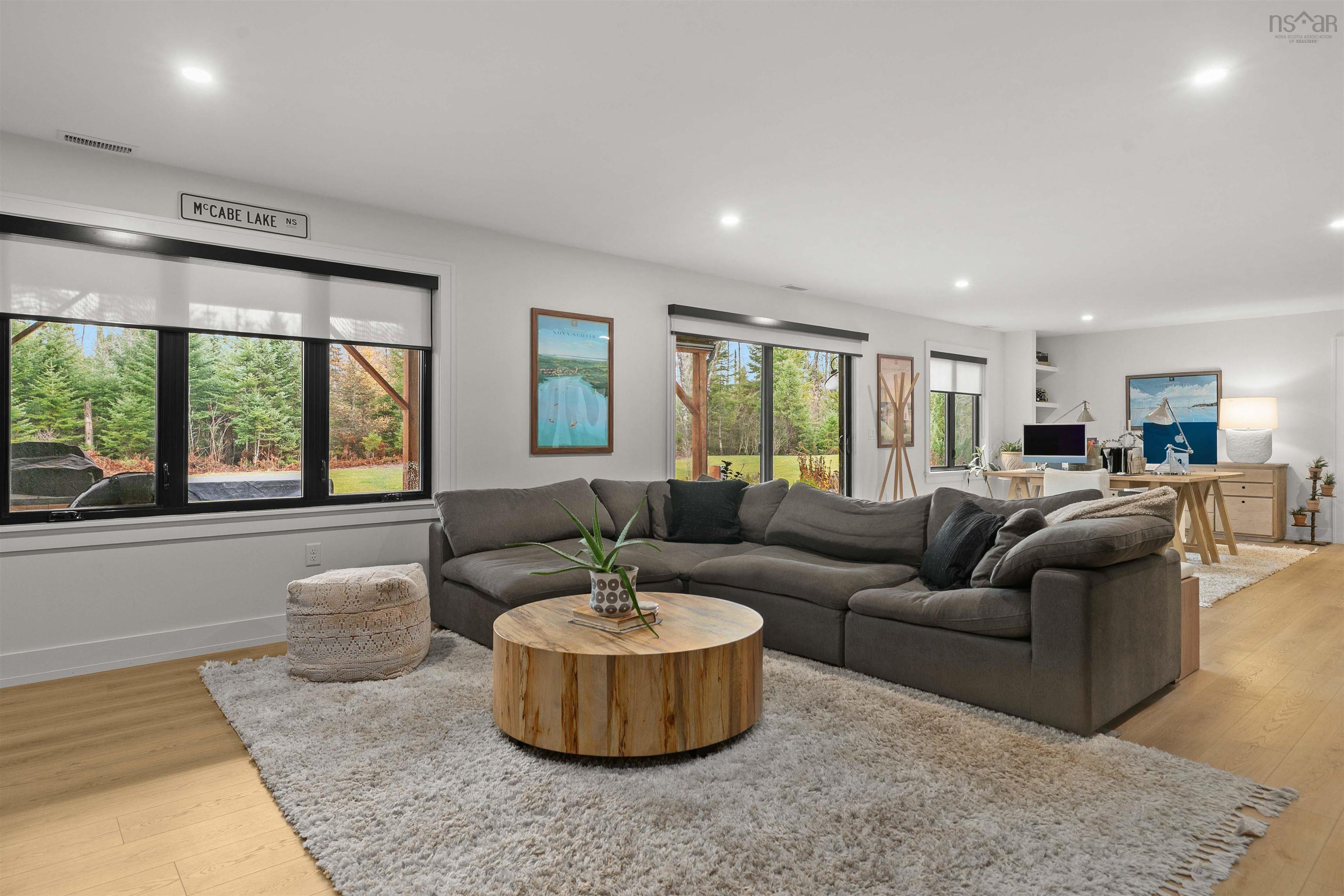 628 Sandwick Drive photo #30