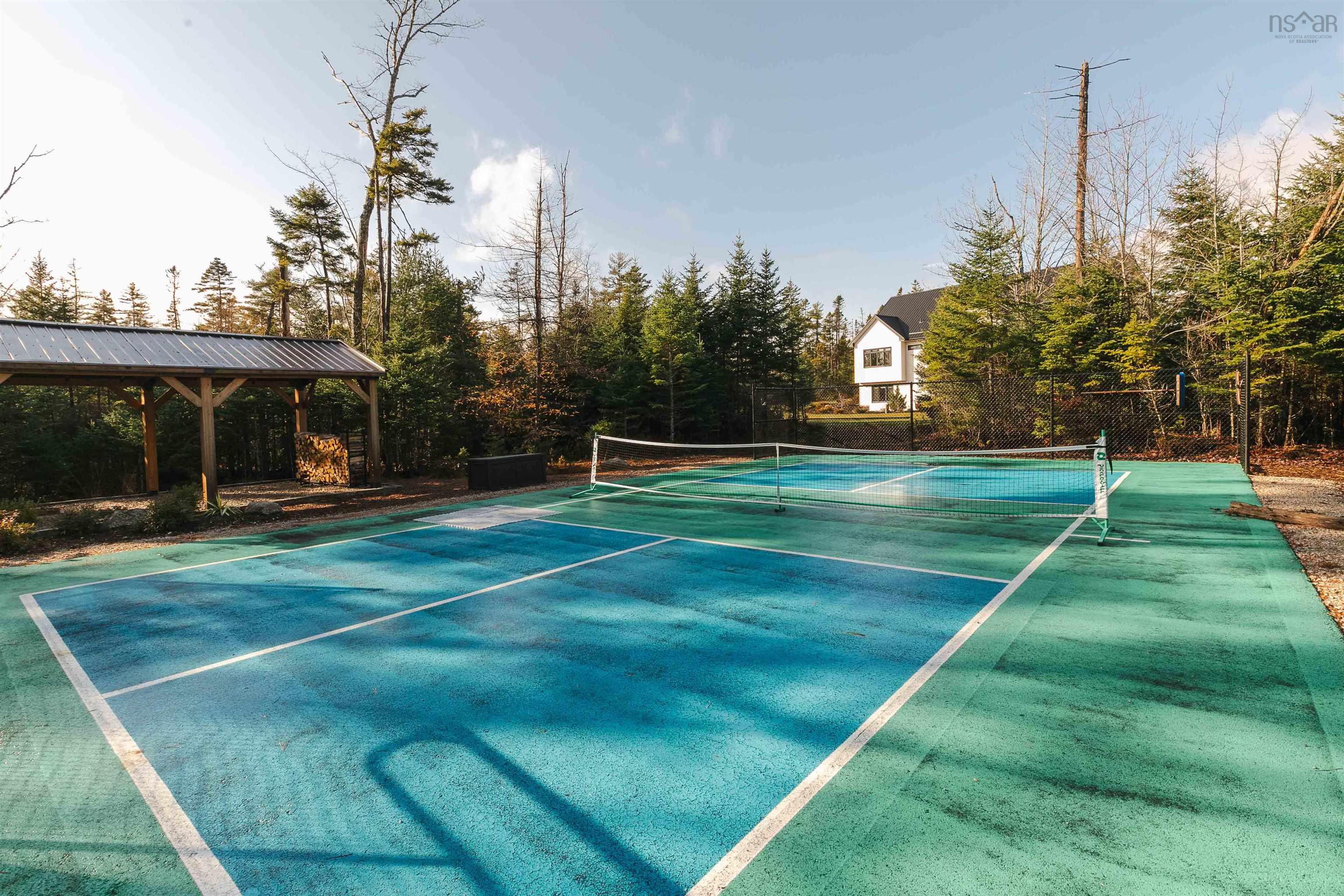 628 Sandwick Drive photo #41