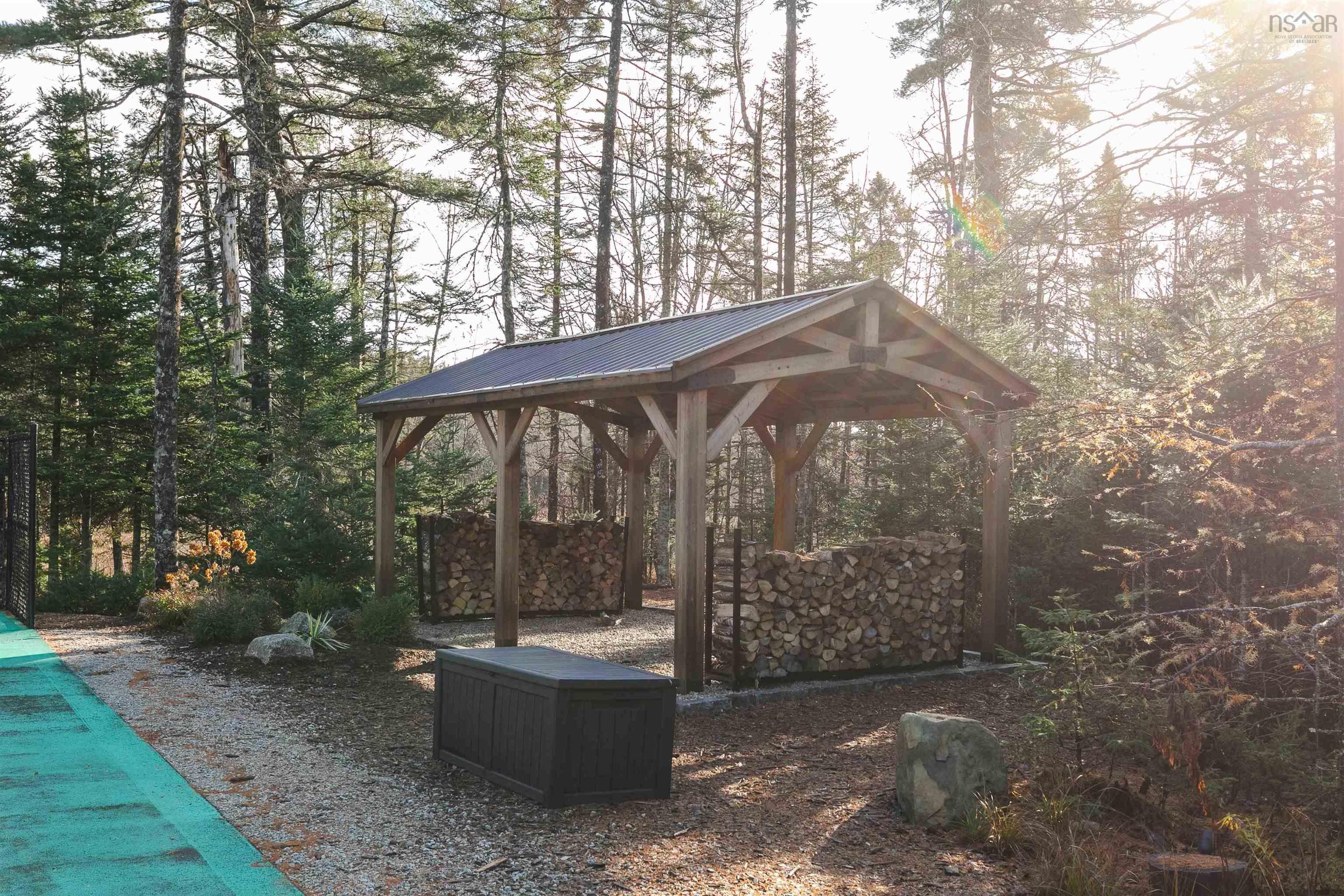 628 Sandwick Drive photo #42