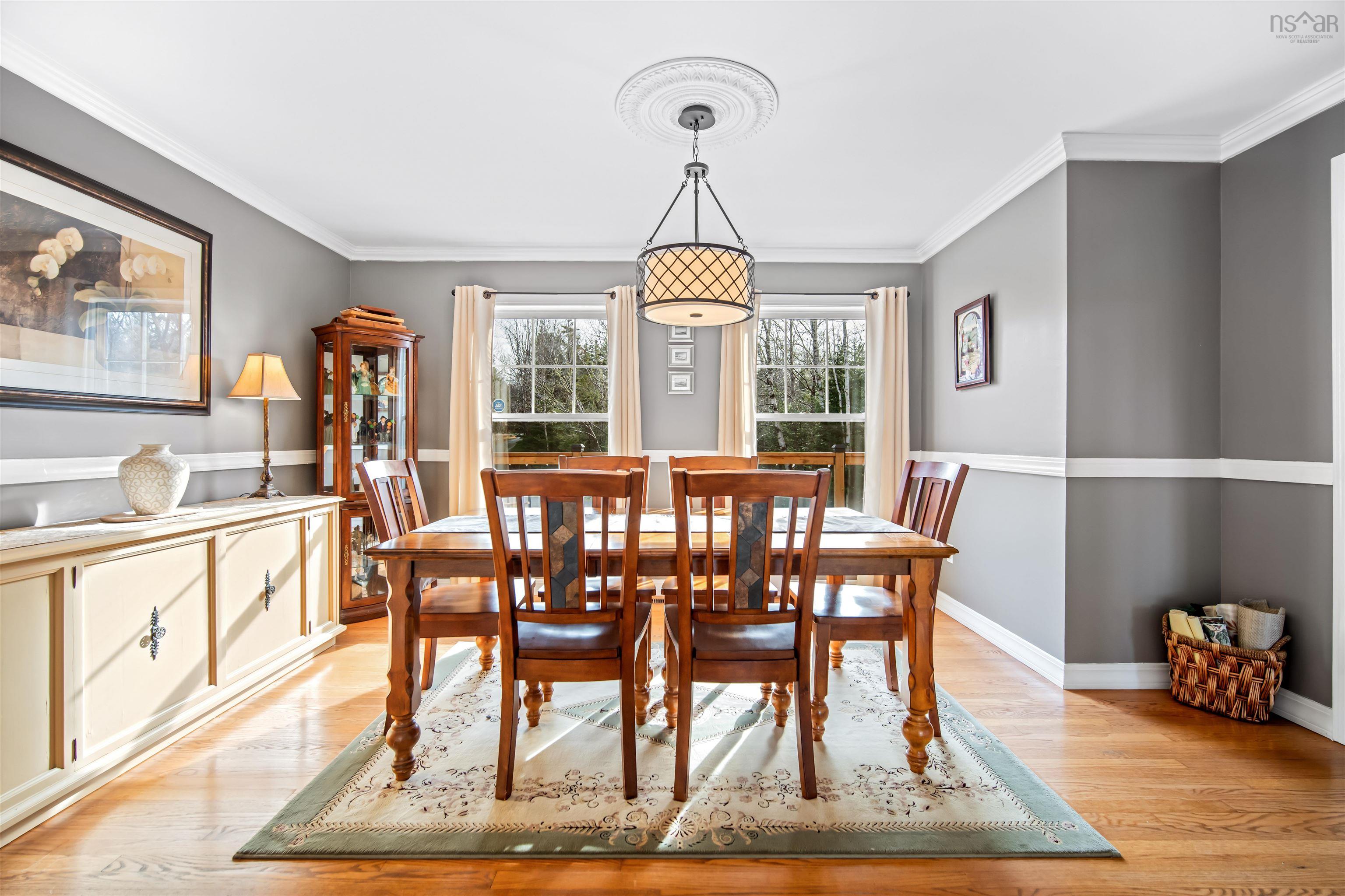 18 Mahar Drive photo #20