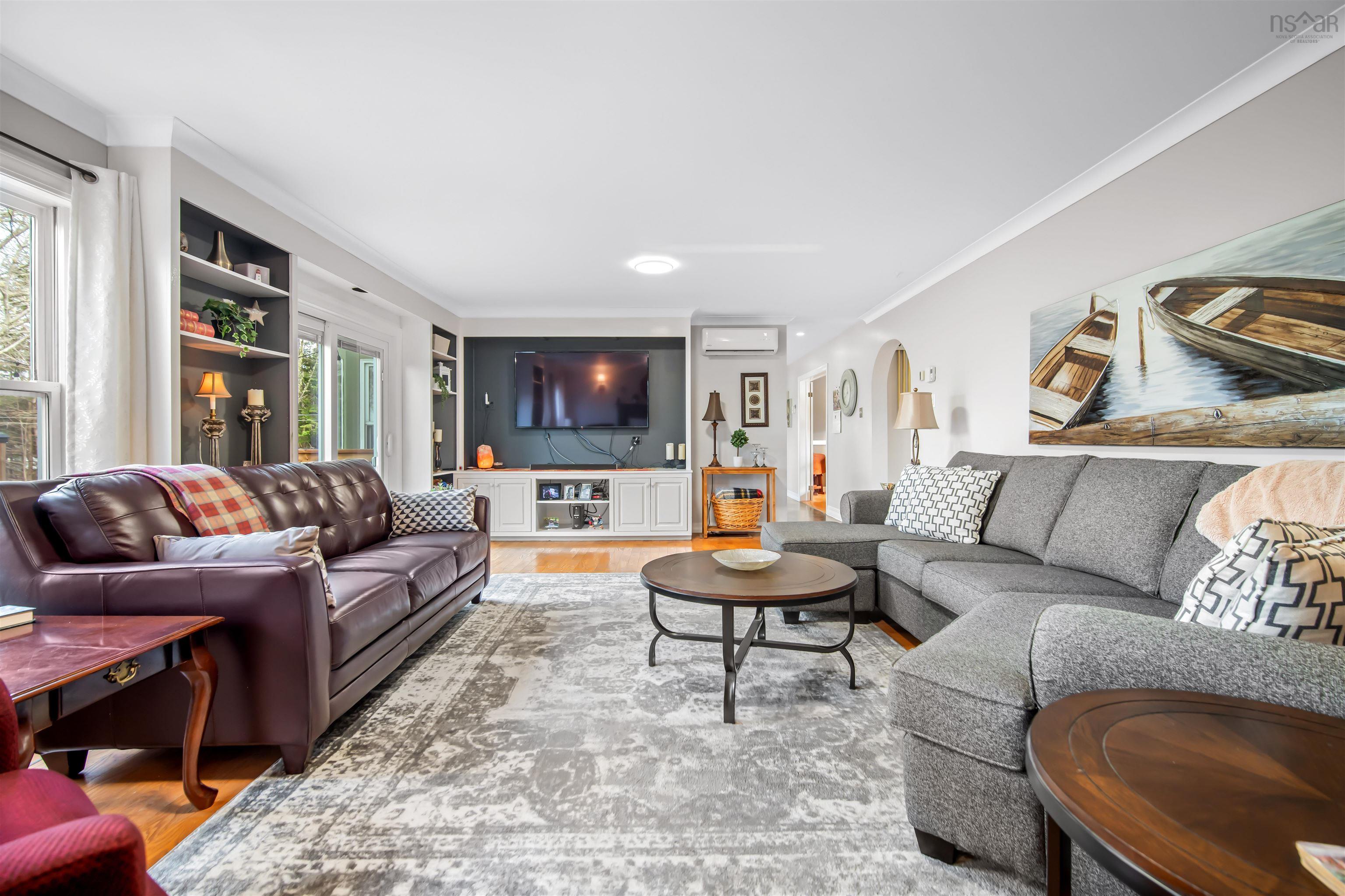 18 Mahar Drive photo #21