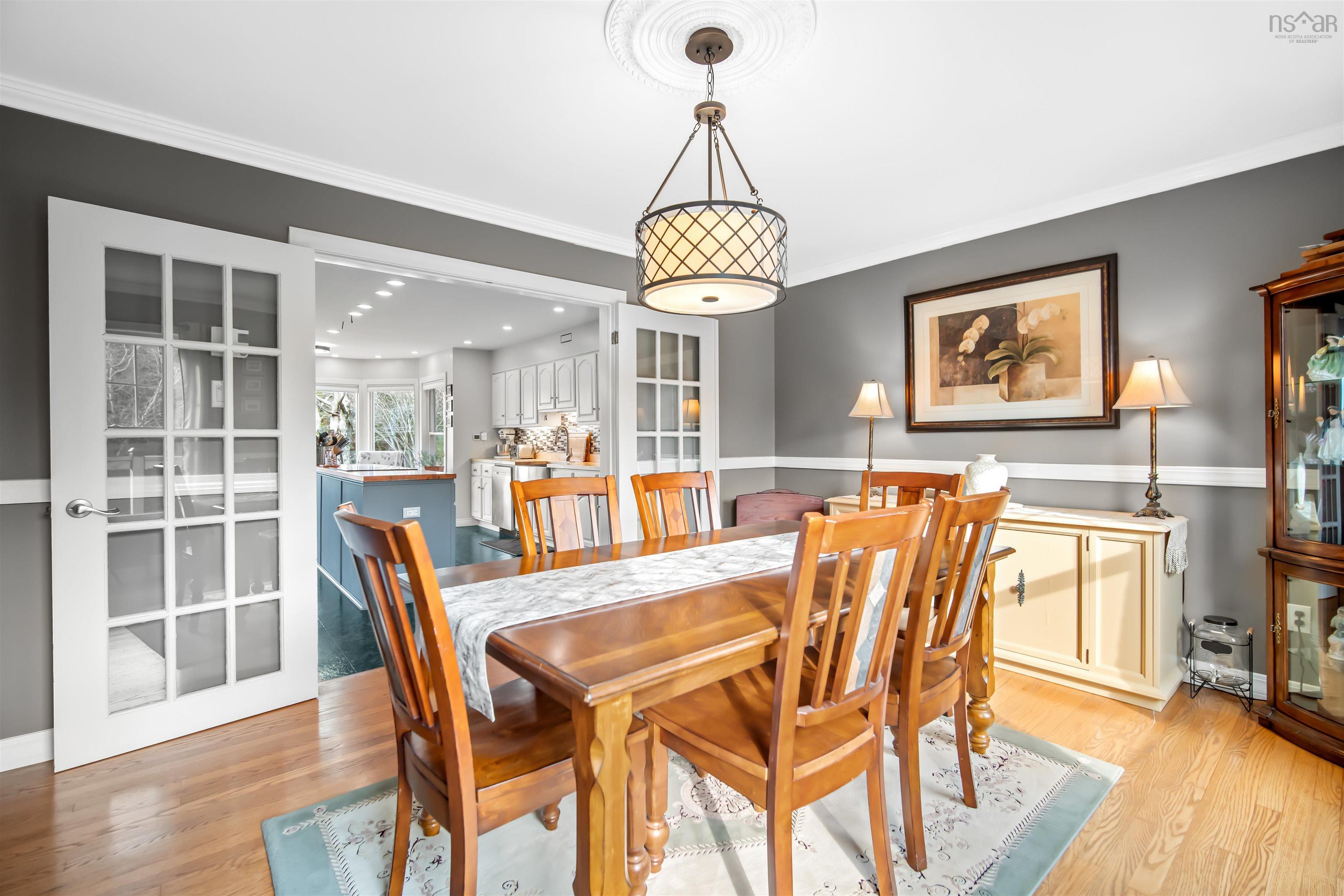 18 Mahar Drive photo #23