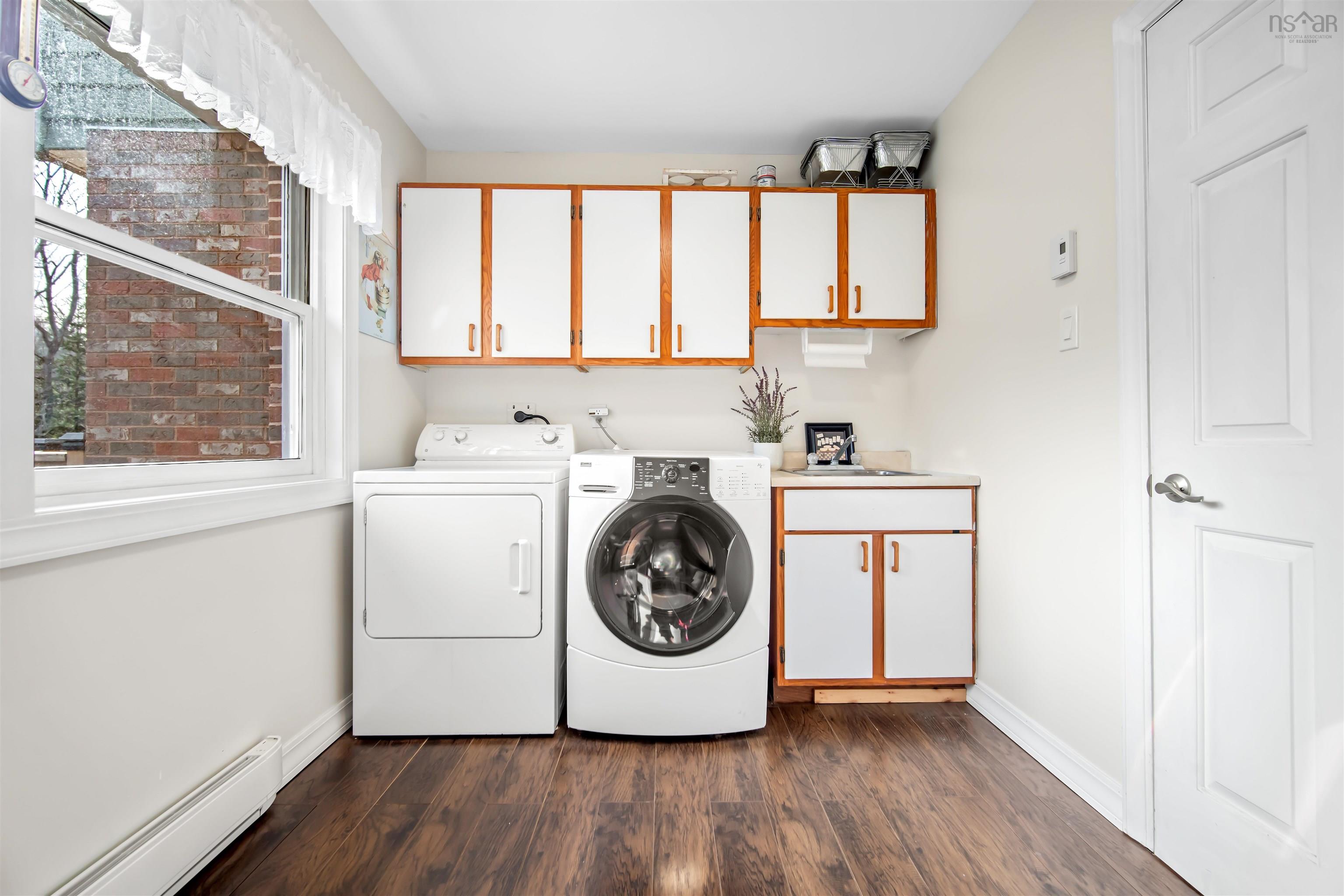 18 Mahar Drive photo #30