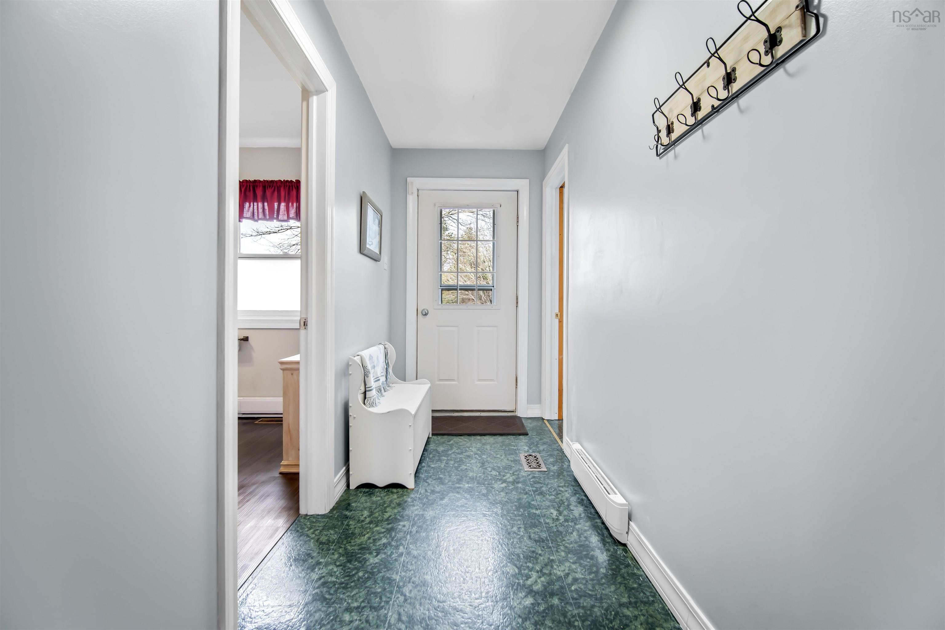 18 Mahar Drive photo #31