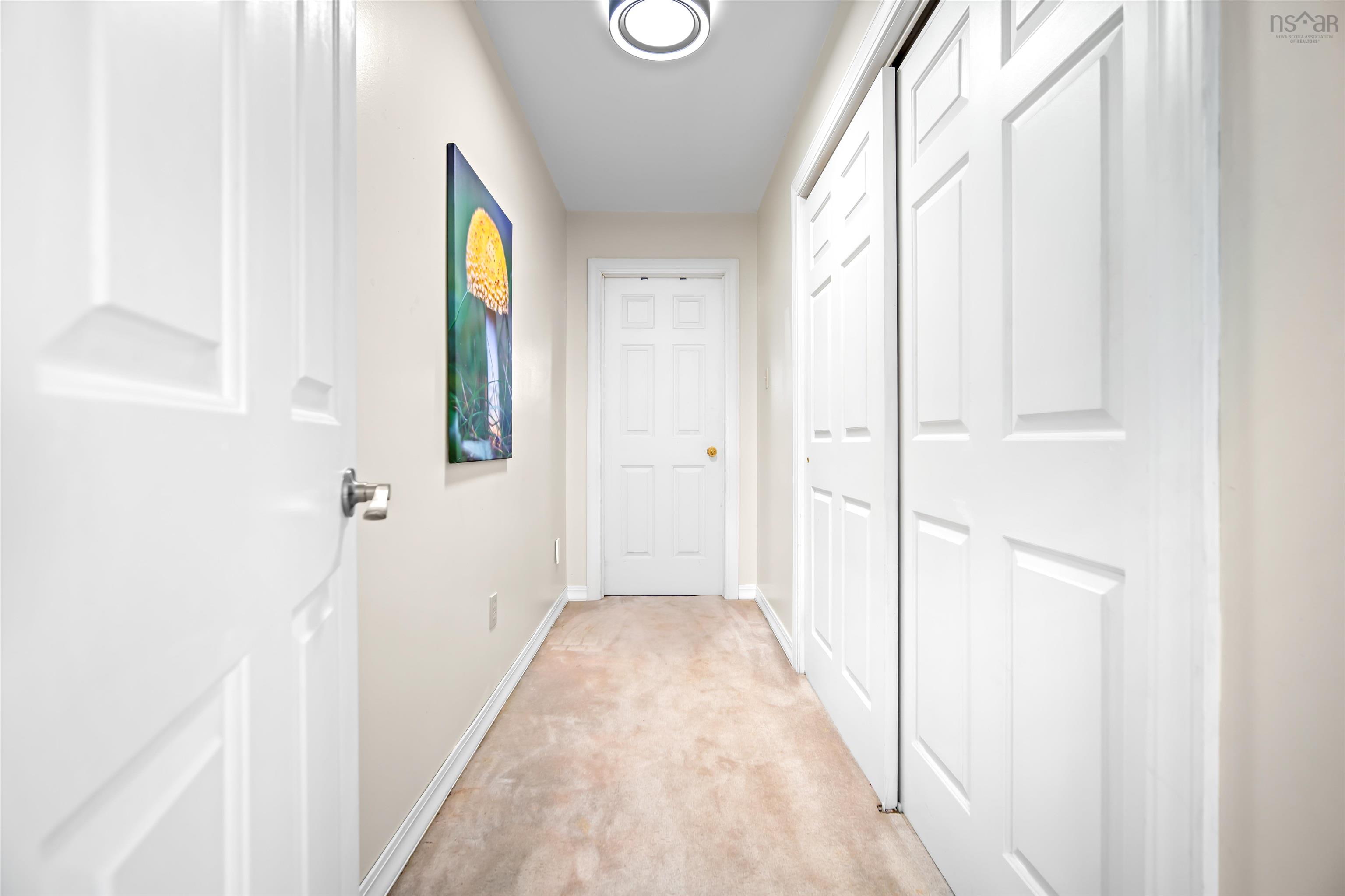 18 Mahar Drive photo #42