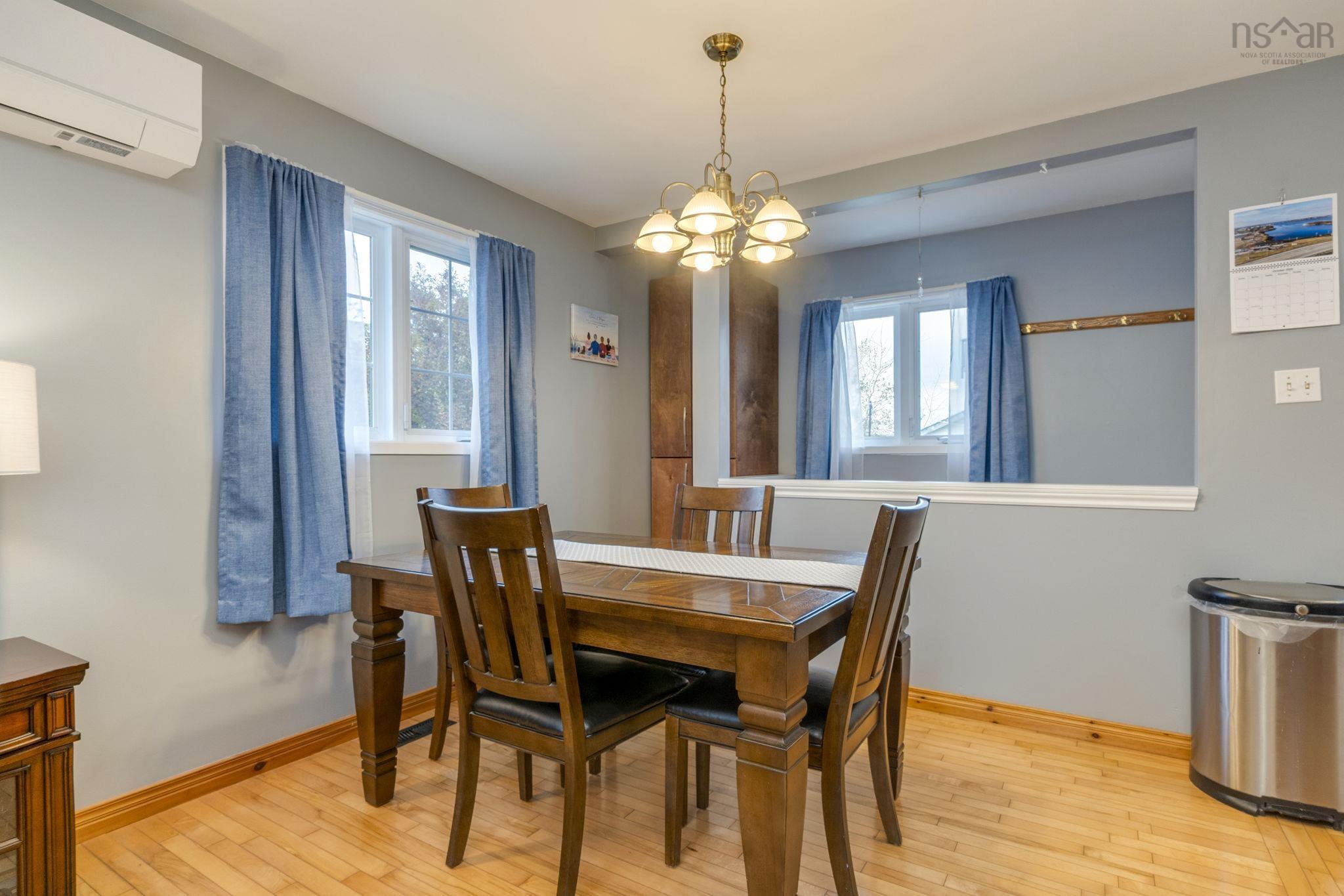 85 Poplar Drive photo #11