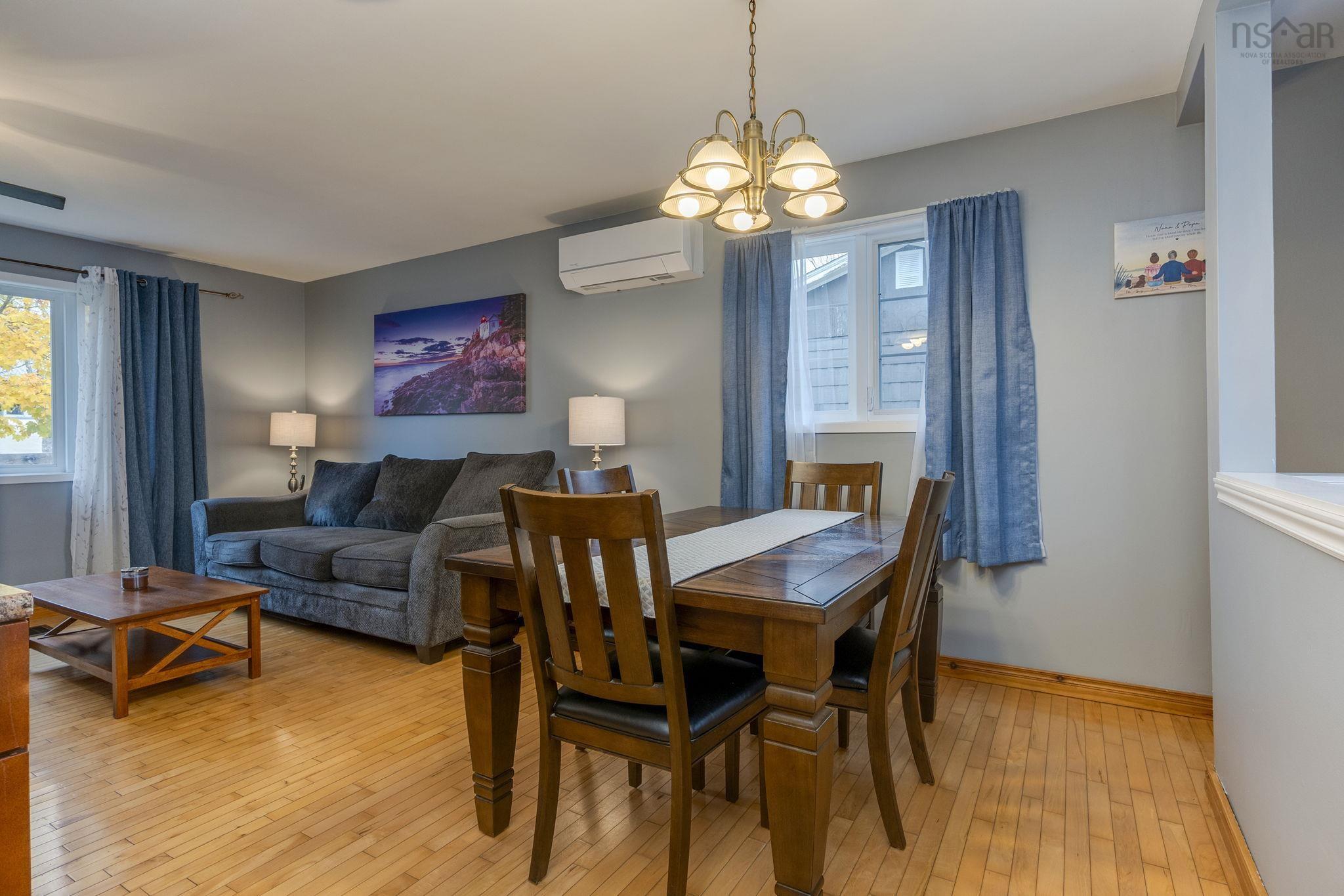 85 Poplar Drive photo #12