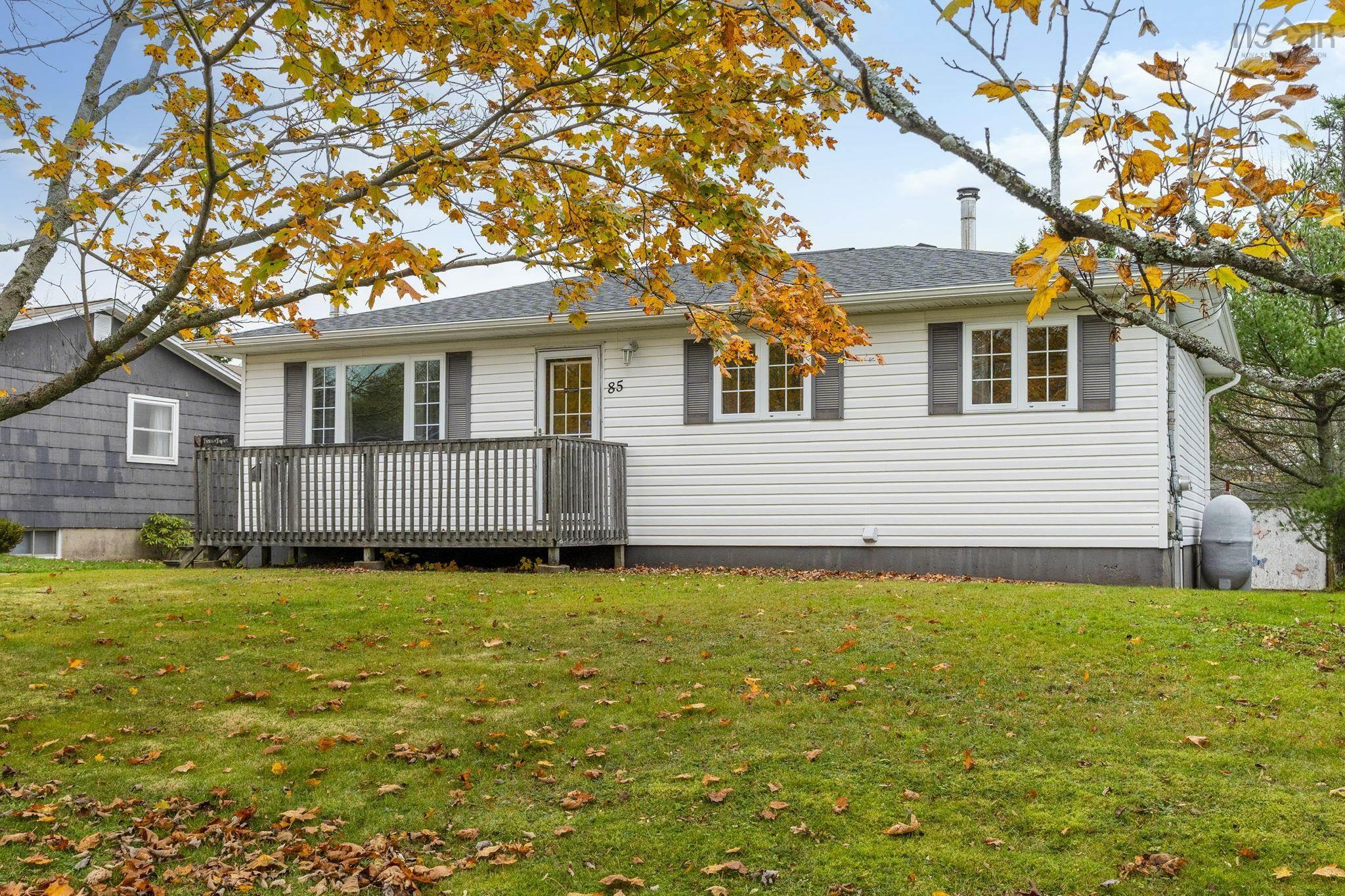 85 Poplar Drive photo #3