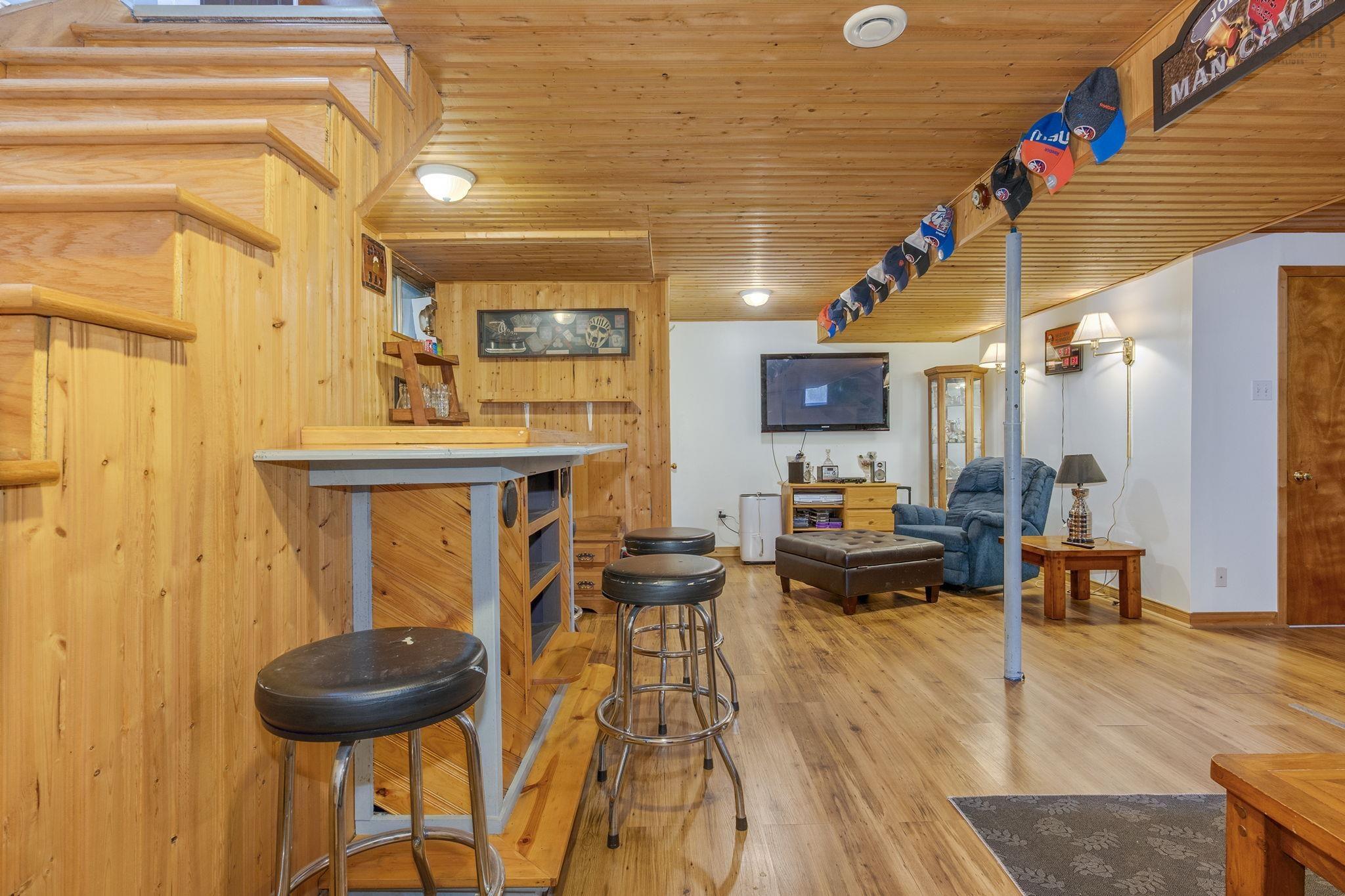 85 Poplar Drive photo #26