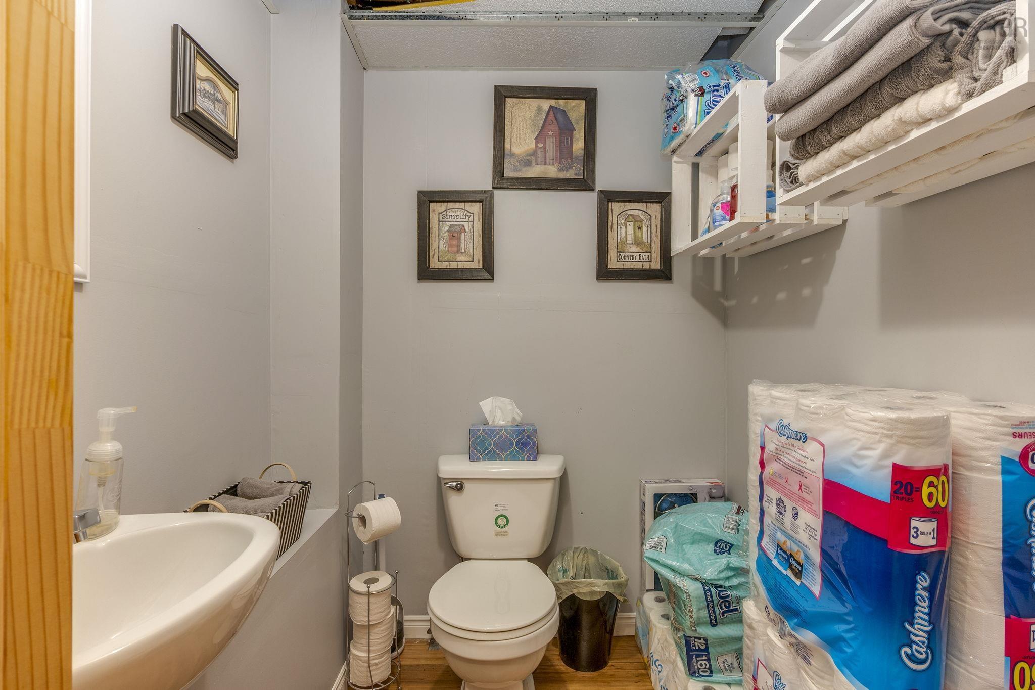 85 Poplar Drive photo #31