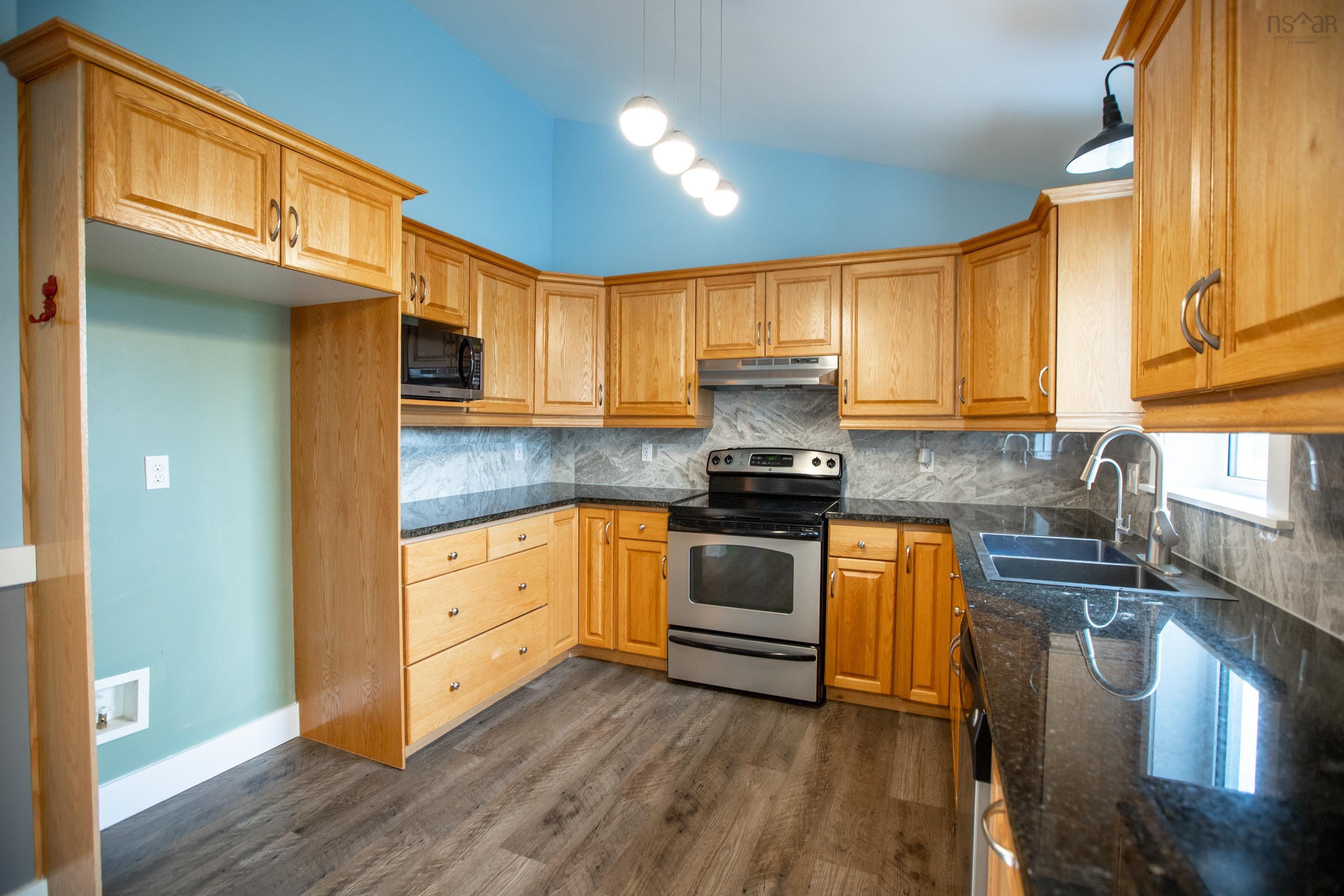 1534 Cow Bay Road photo #8