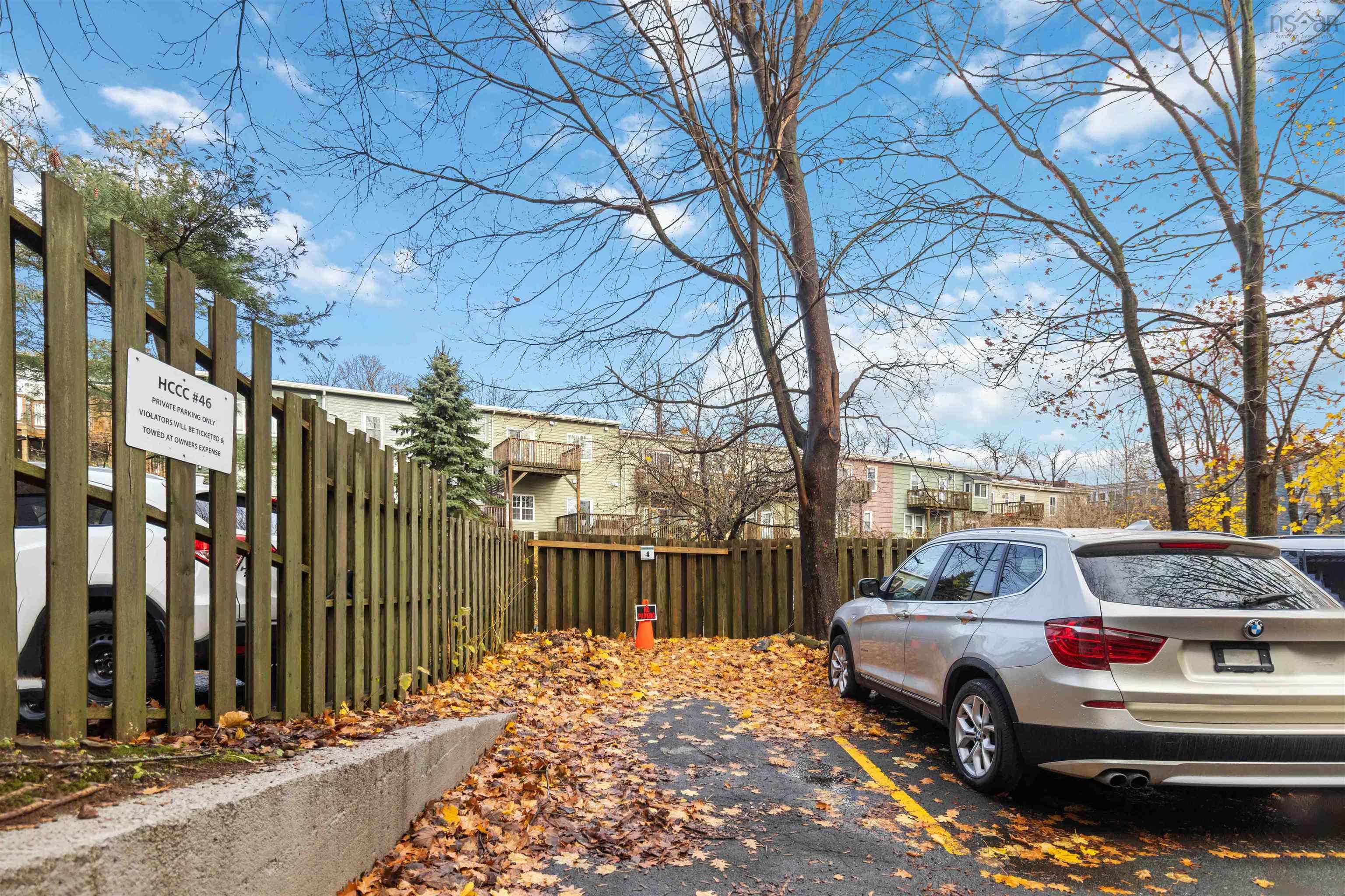 211 5393 Victoria Road photo #36