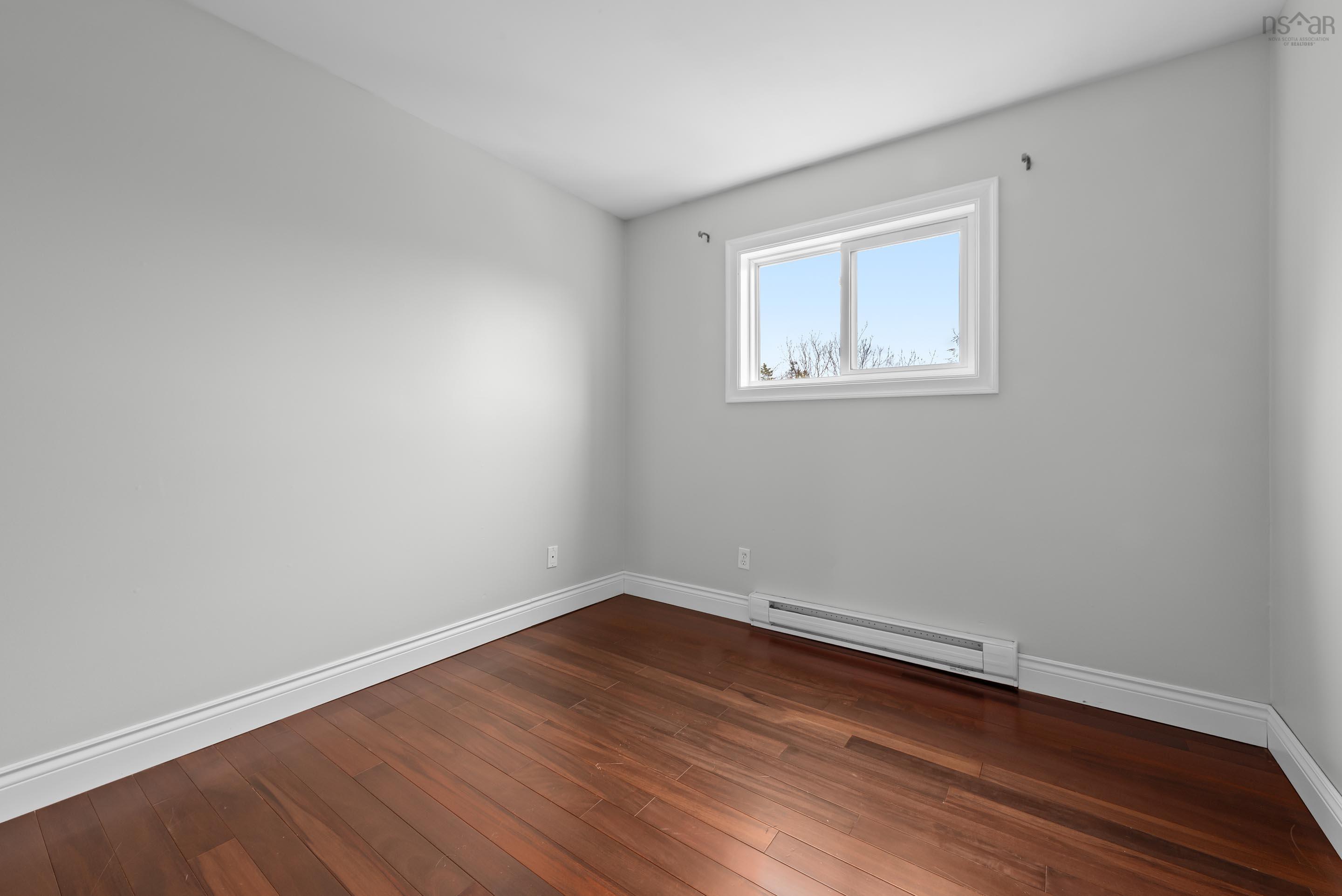 25 Taleen Drive photo #13