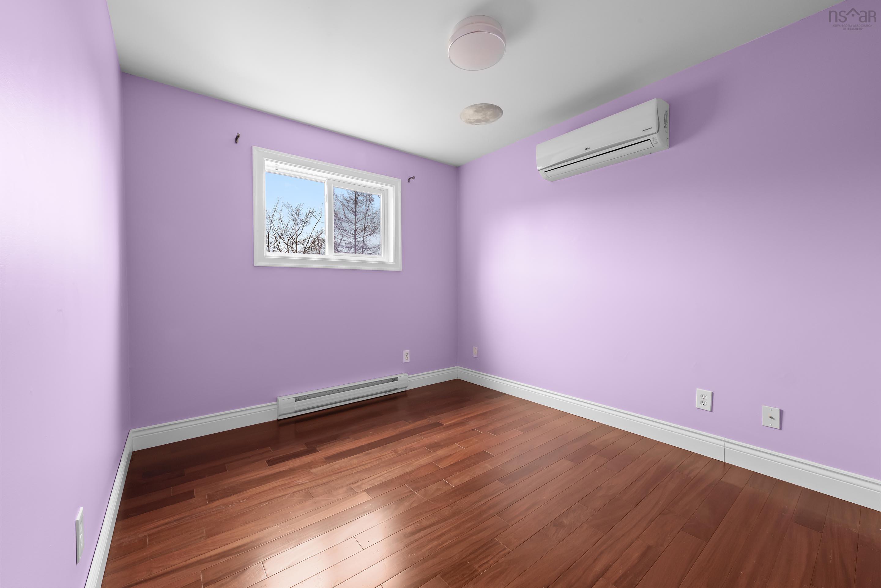 25 Taleen Drive photo #14