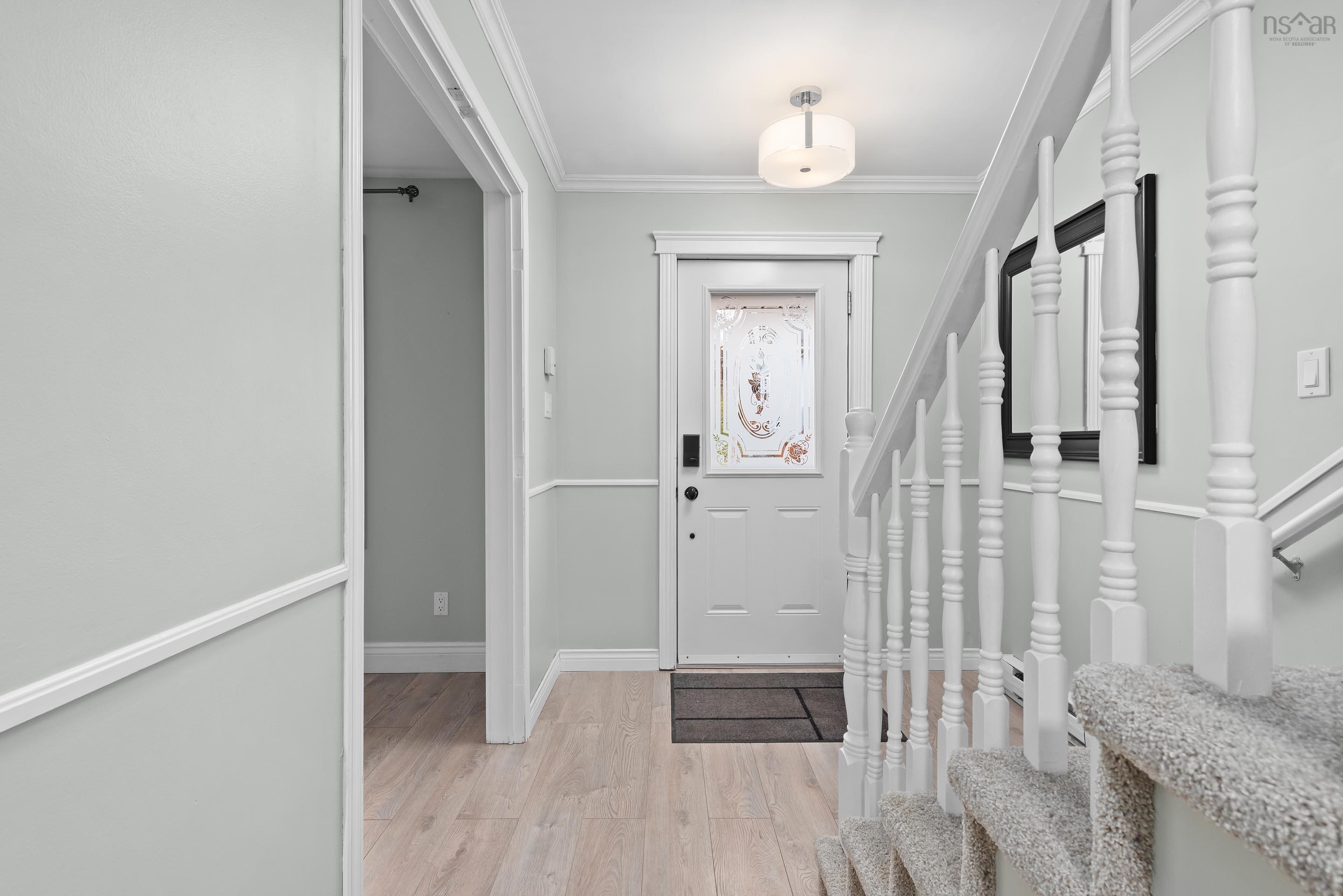 25 Taleen Drive photo #4