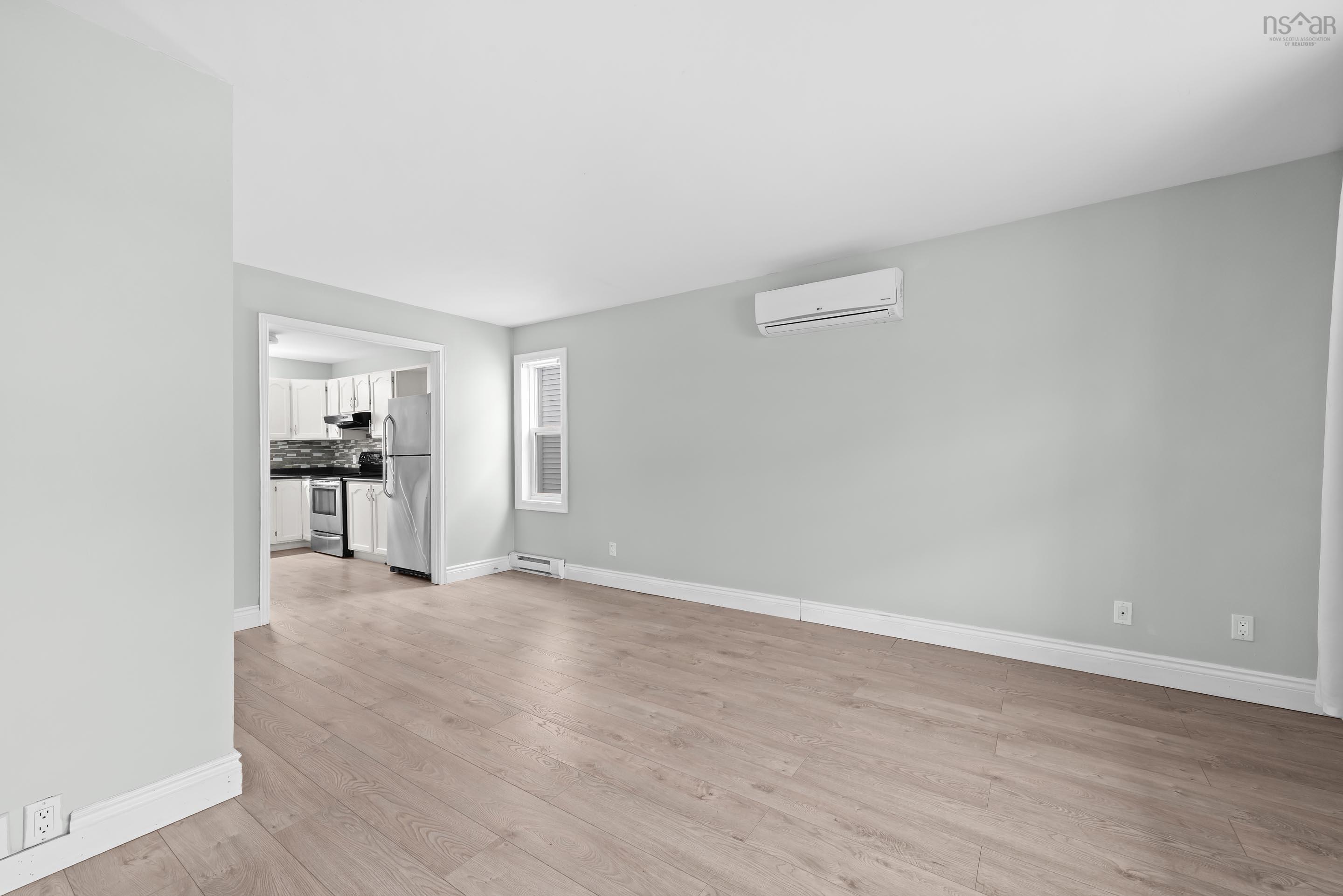 25 Taleen Drive photo #5