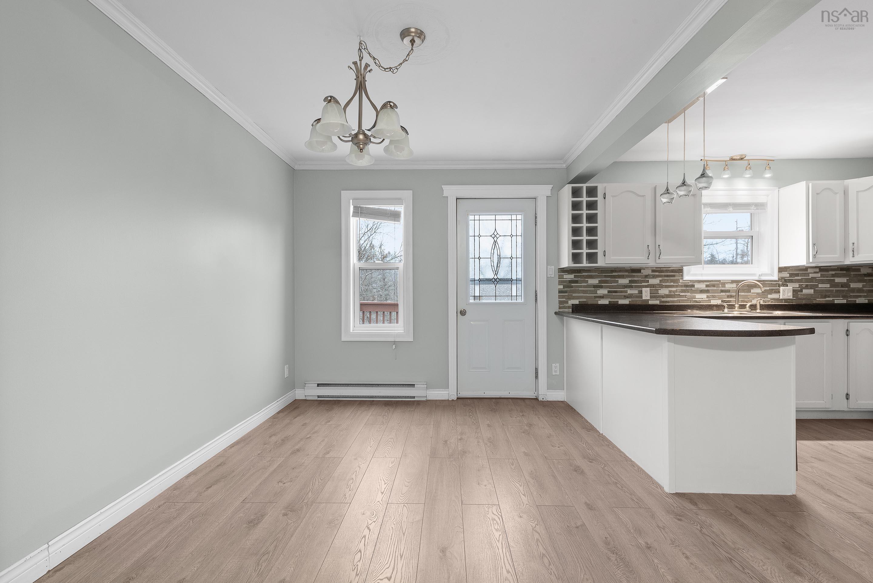 25 Taleen Drive photo #10