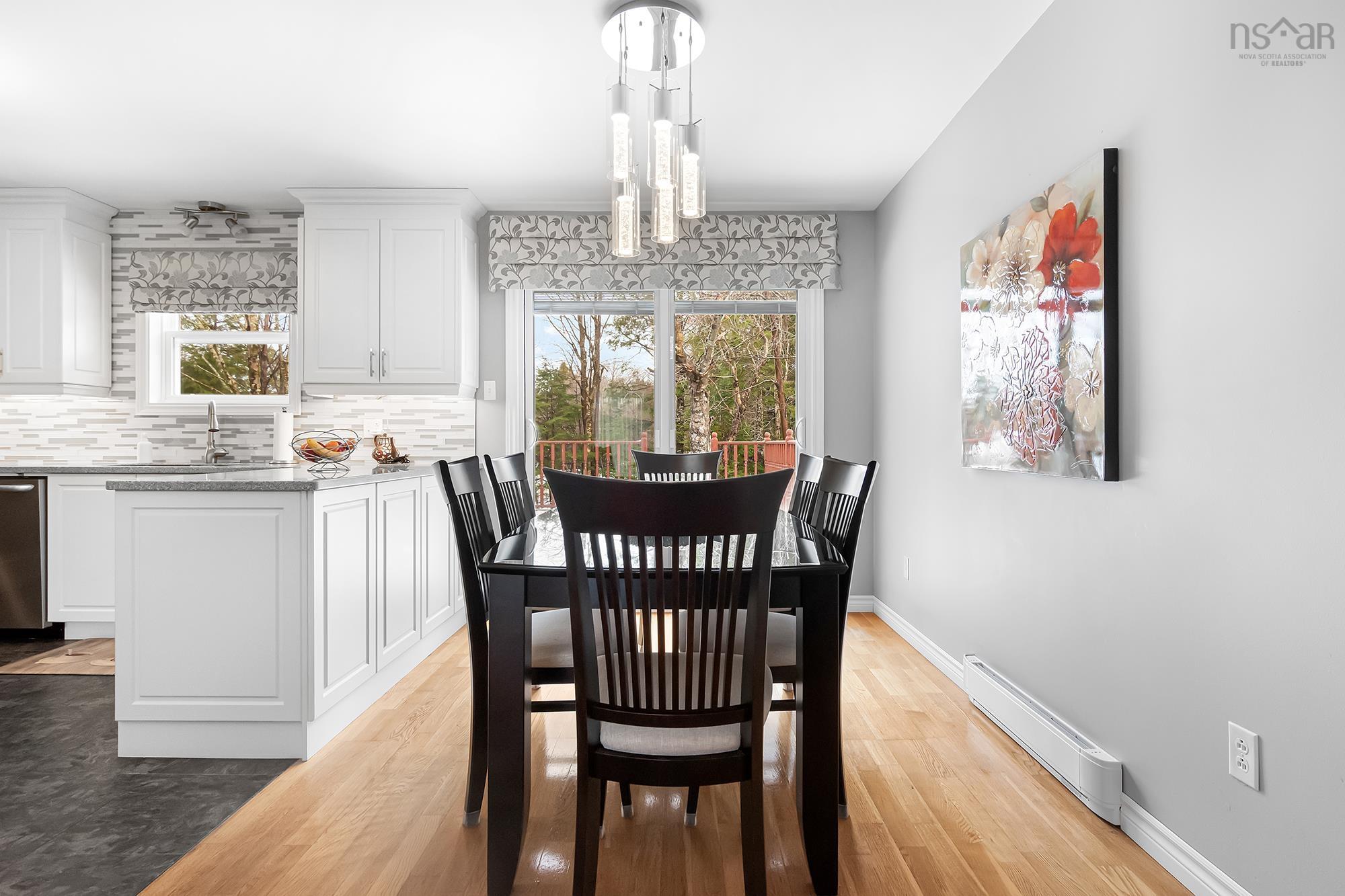 10 Ashley Drive photo #19