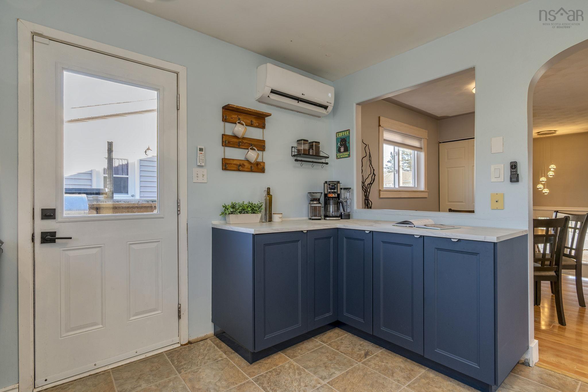 112 Briarwood Drive photo #12