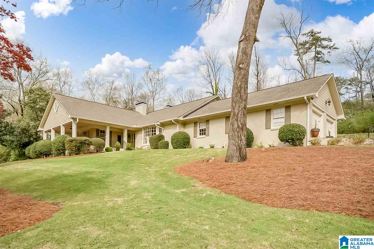 Homes for sale in Mountain Brk, AL | 3204 N Woodridge Road, Mountain Brk, AL 35223 | MLS# 1279231