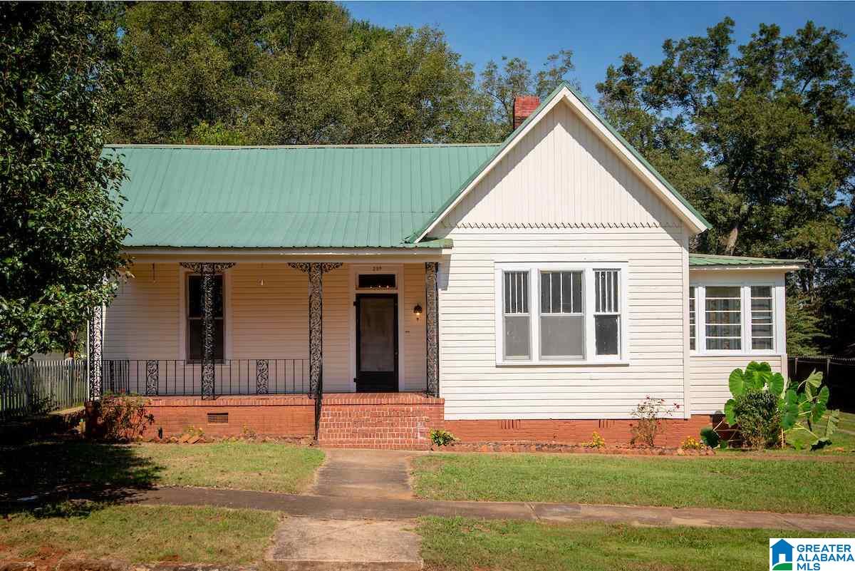 209 Mckibbon Street, Oxford, AL 36203