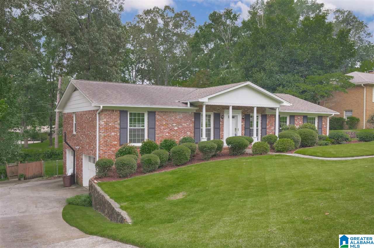 2225 Lynngate Drive Hoover Al Realty Pros Llc