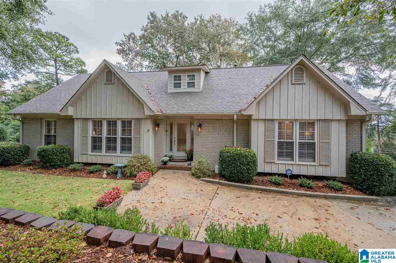 401 Drive, Vestavia Hills, AL 35216