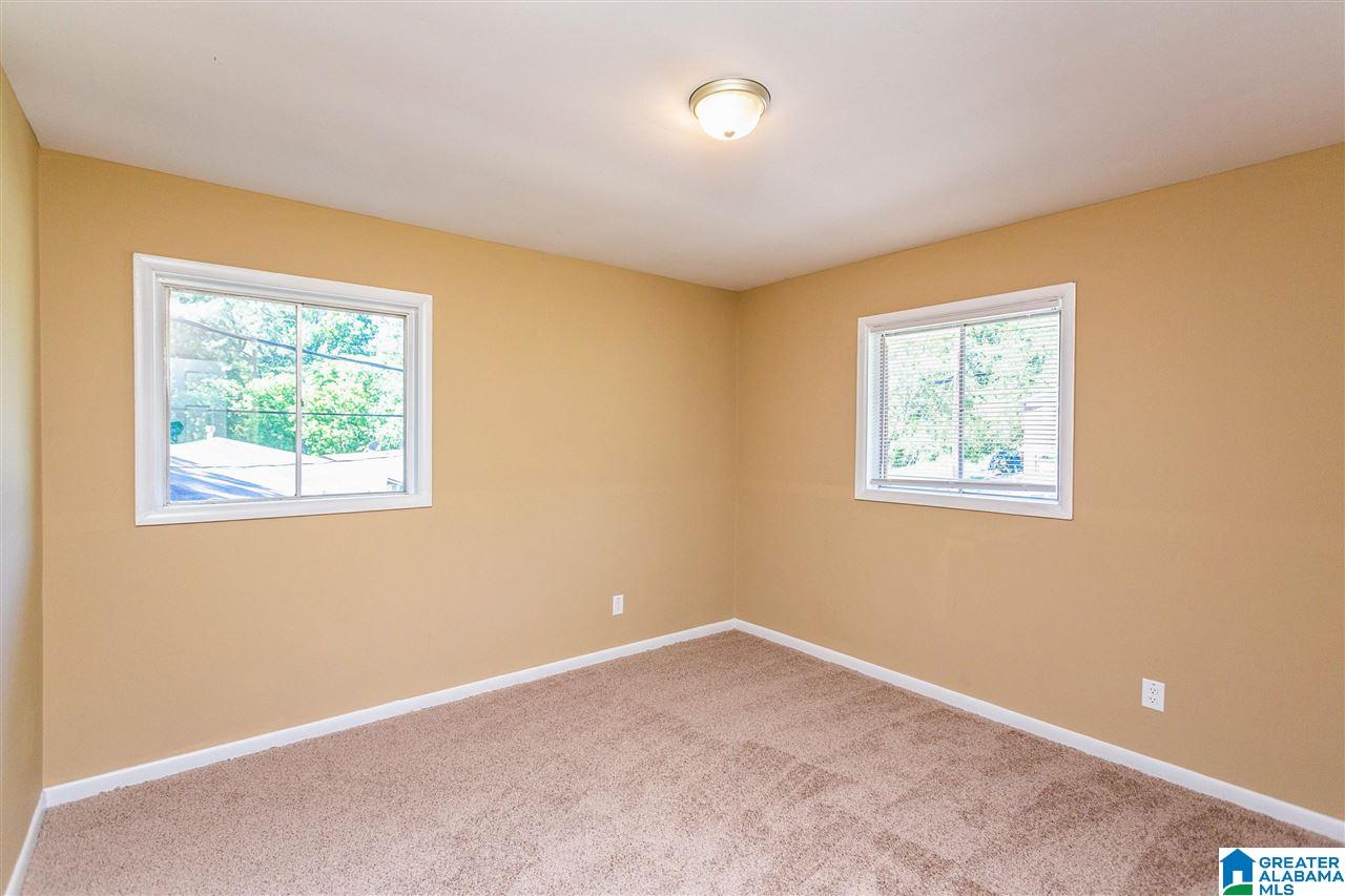 1617 3RD PLACE NW