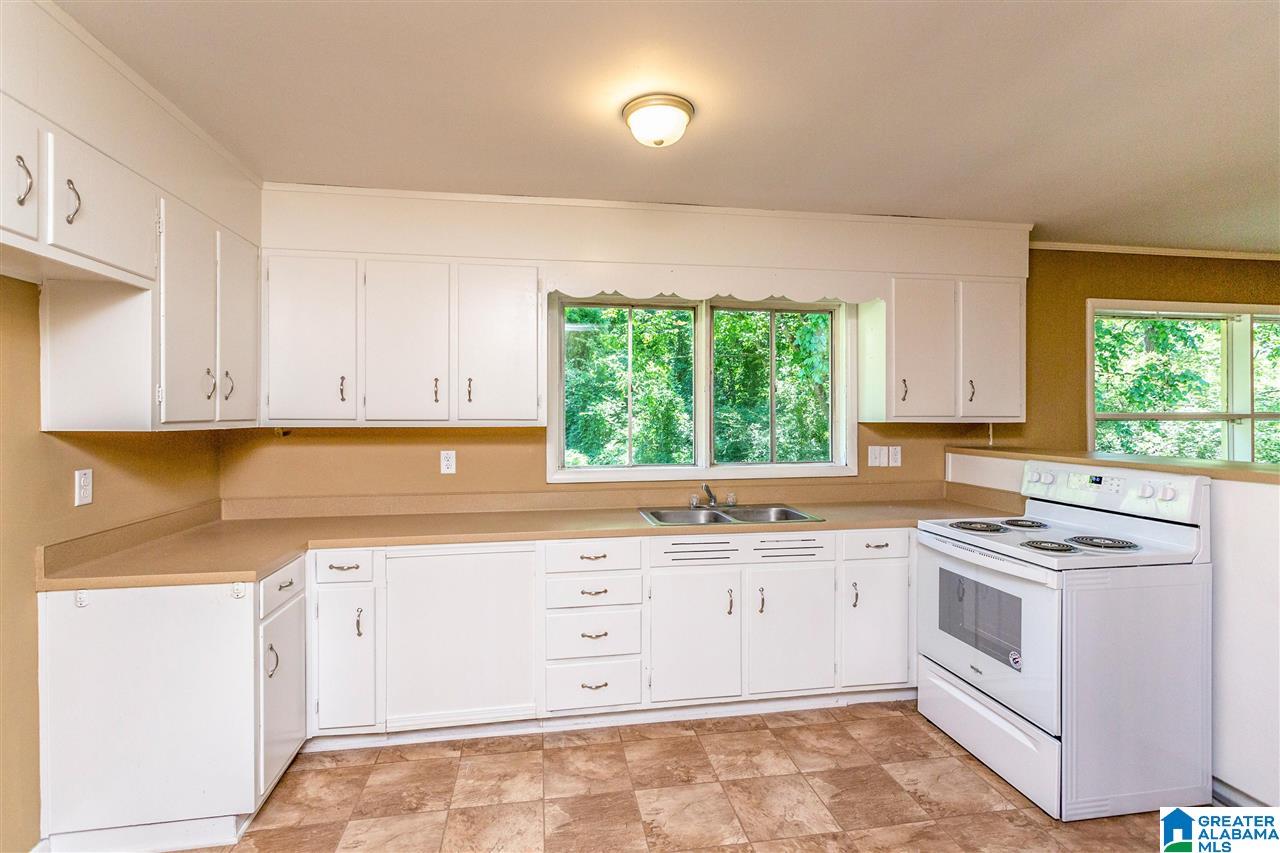 1617 3RD PLACE NW