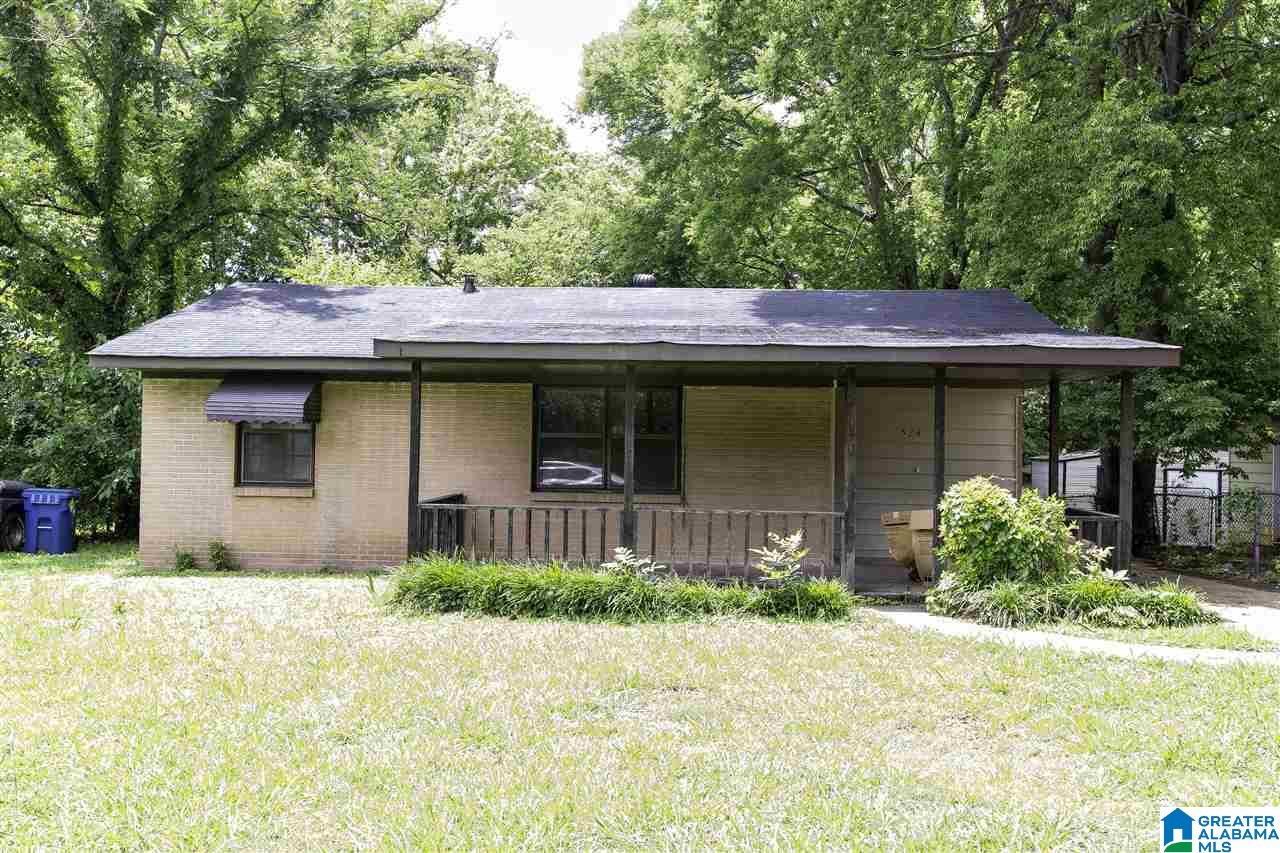 524 KAREN STREET