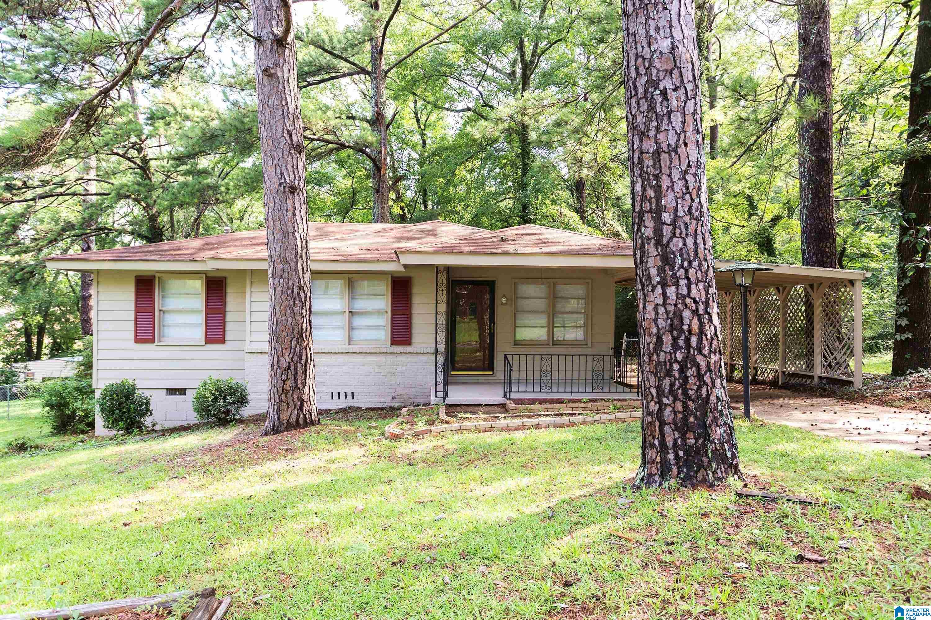 812 HAGWOOD ROAD