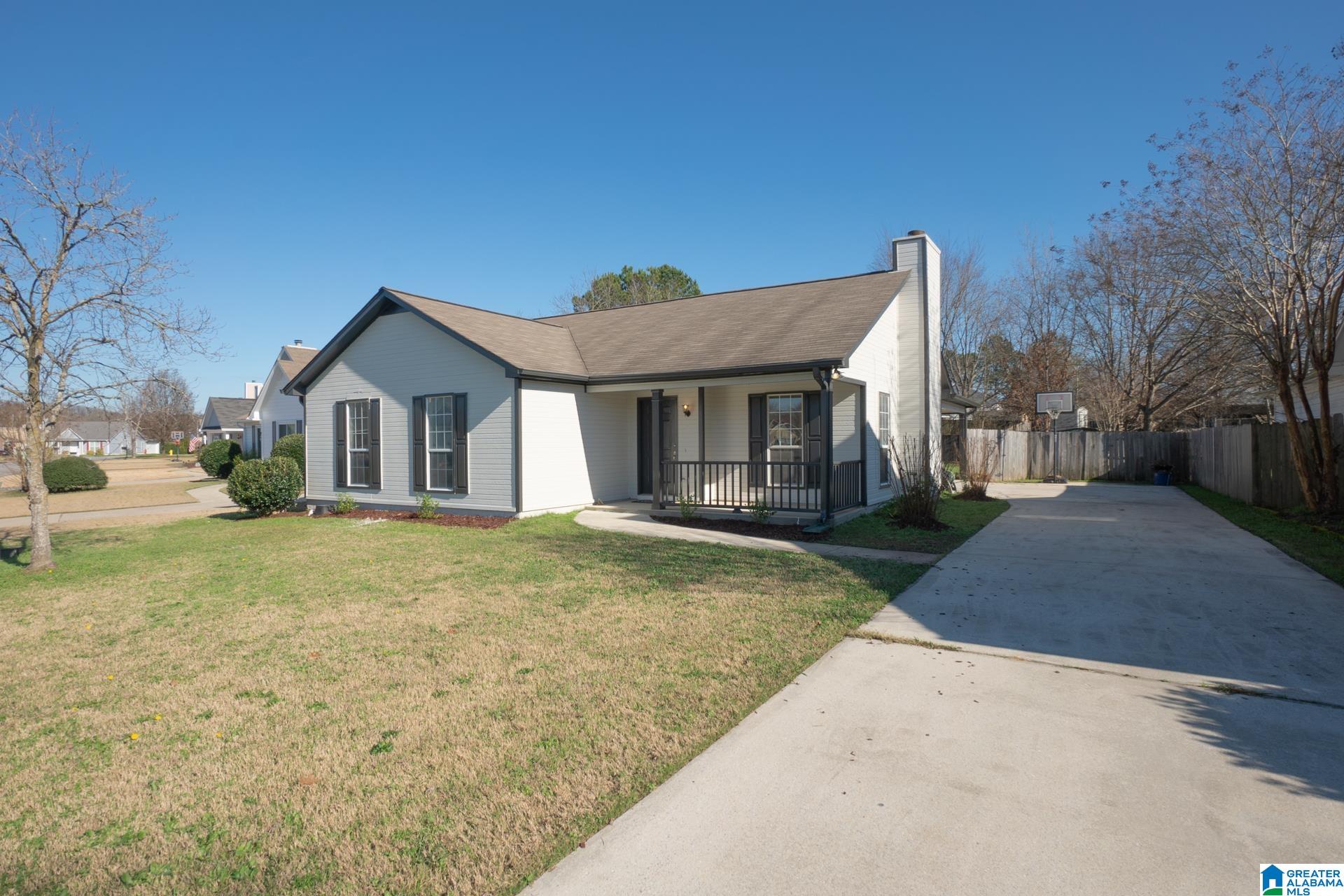 124 Buck Creek Drive, Alabaster, AL 35007