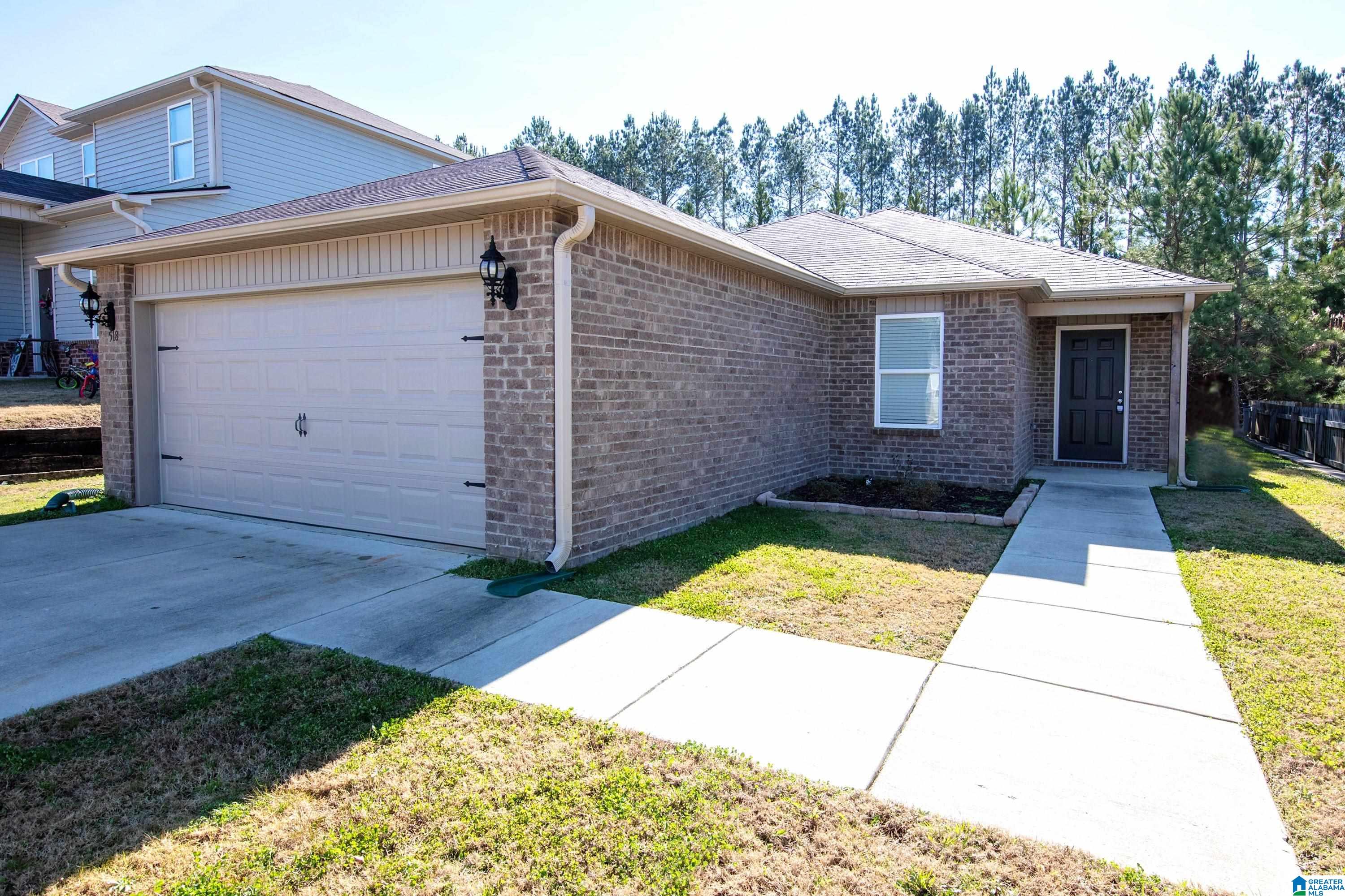 518 FOX RUN LANE