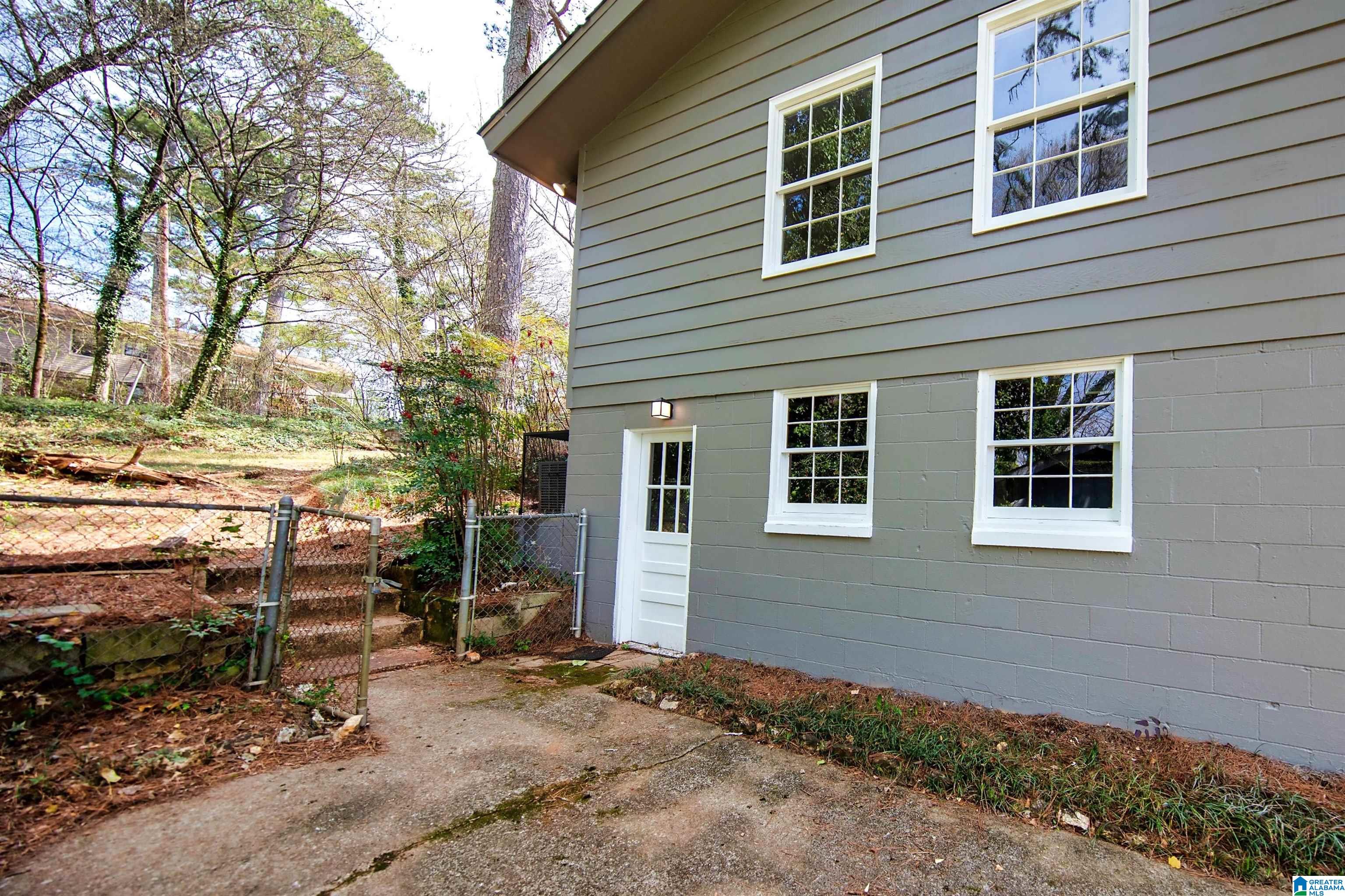 836 HAGWOOD ROAD