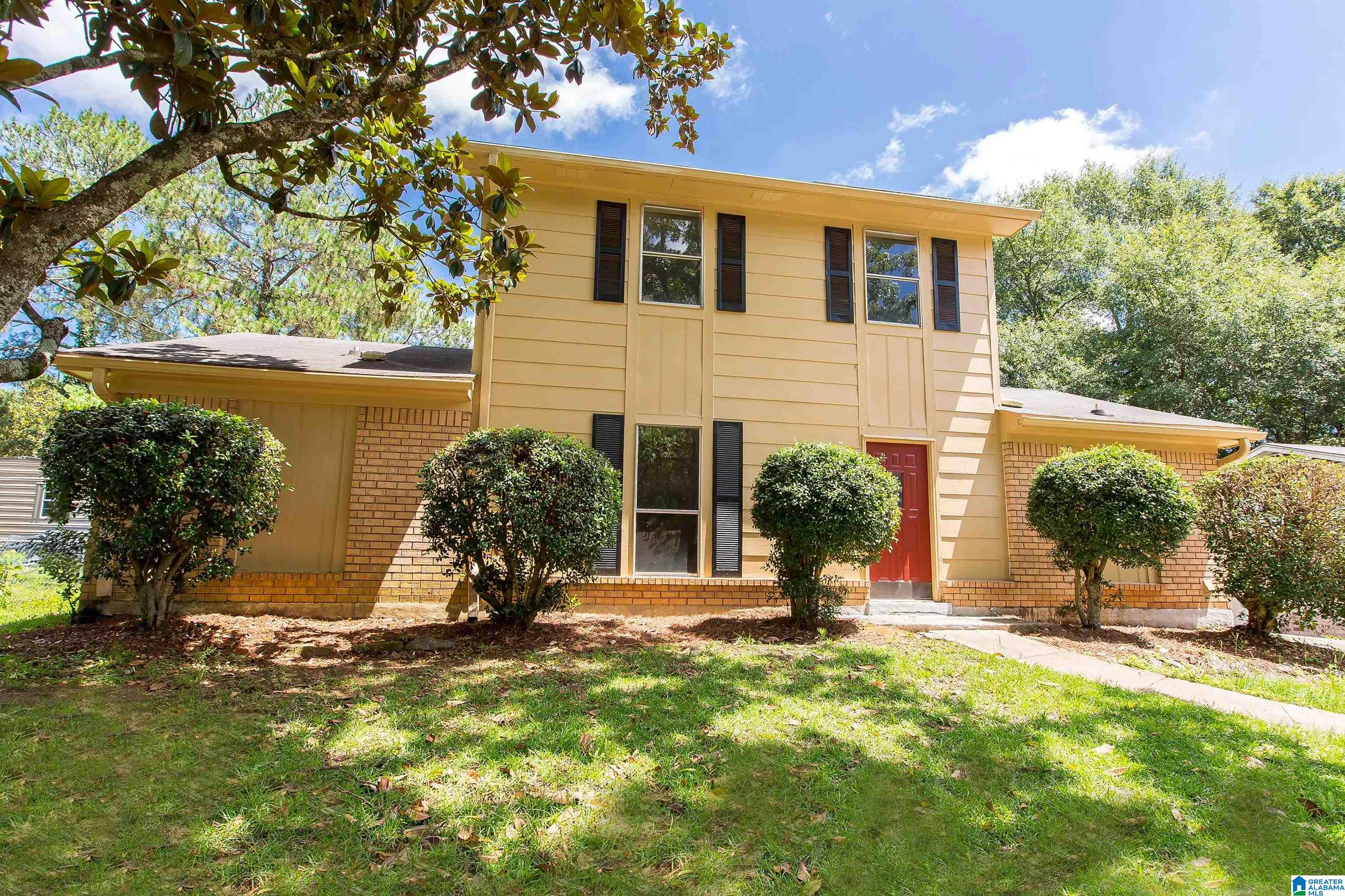 2605 SHEFFIELD COURT