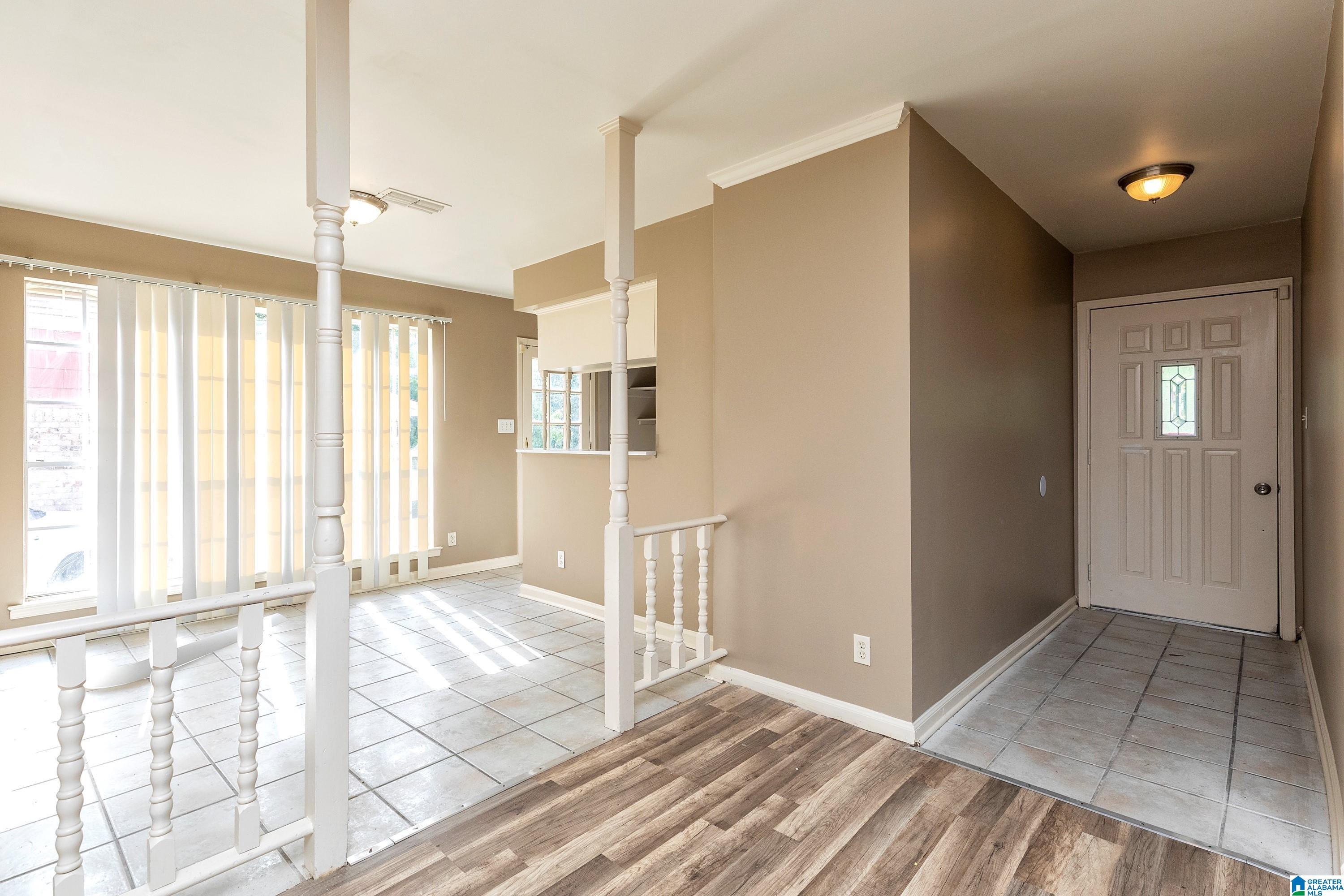 2605 SHEFFIELD COURT