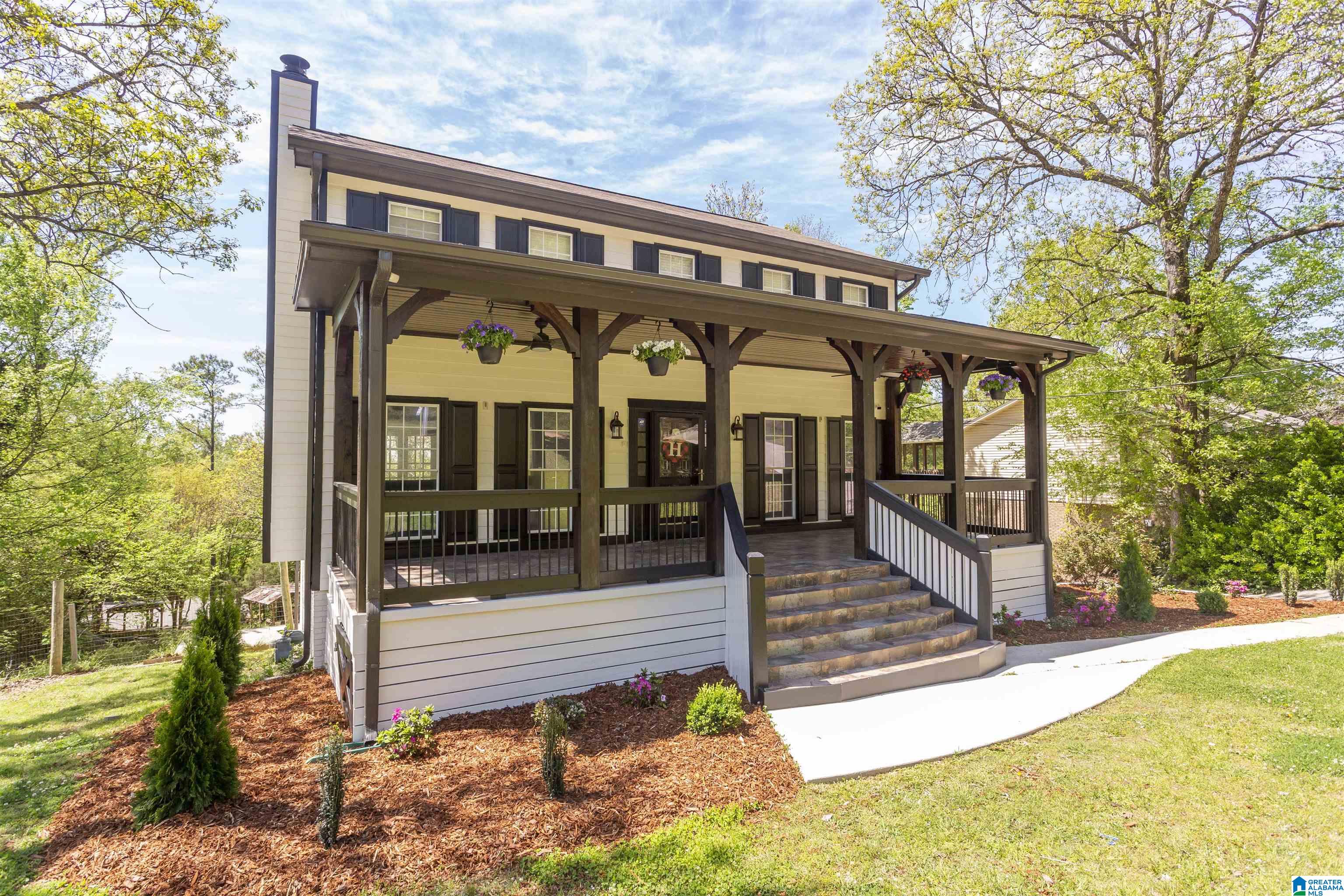 1146 Dearing Downs Drive, Helena, AL 35080