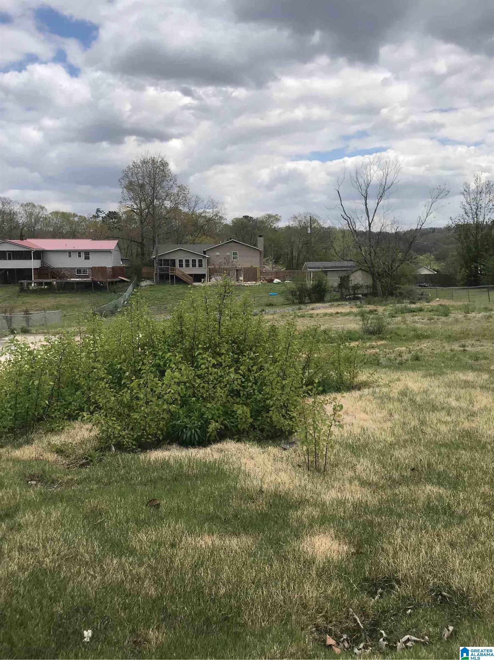 905 WILLOWBEND ROAD