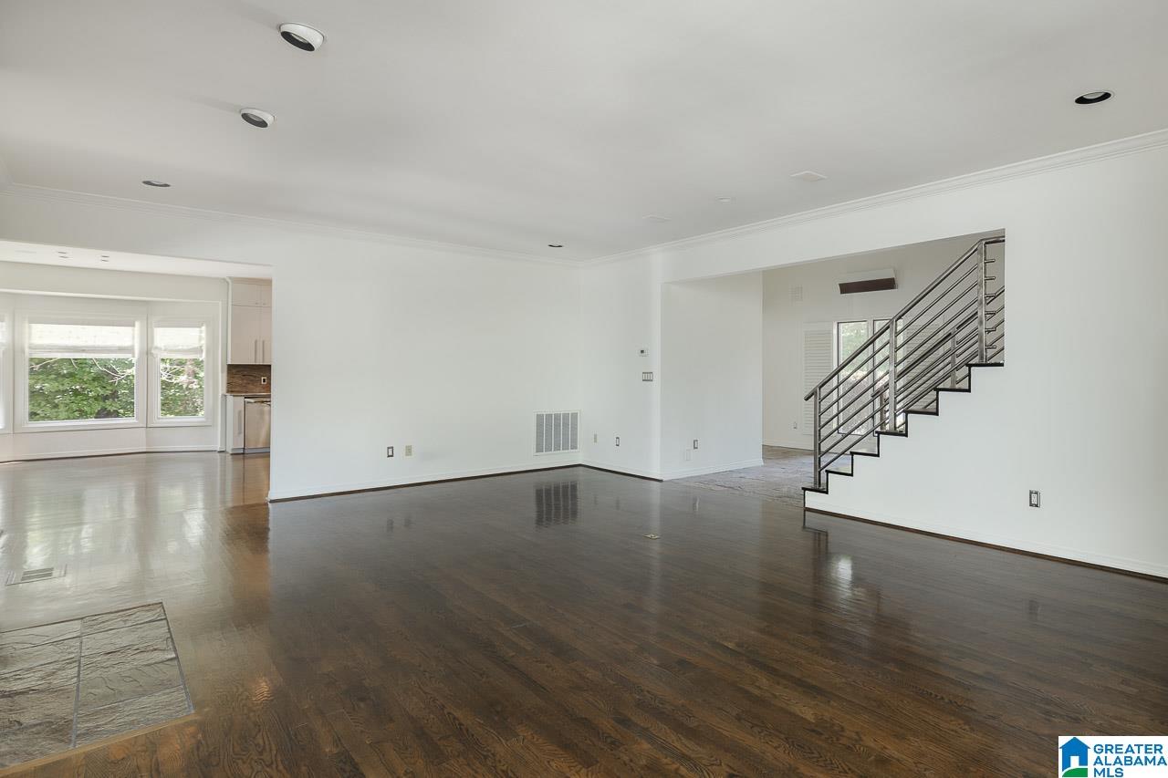 Homes for sale in Mountain Brk, AL | 3341 Sandhurst Circle, Mountain Brk, AL 35223 | MLS# 1328224