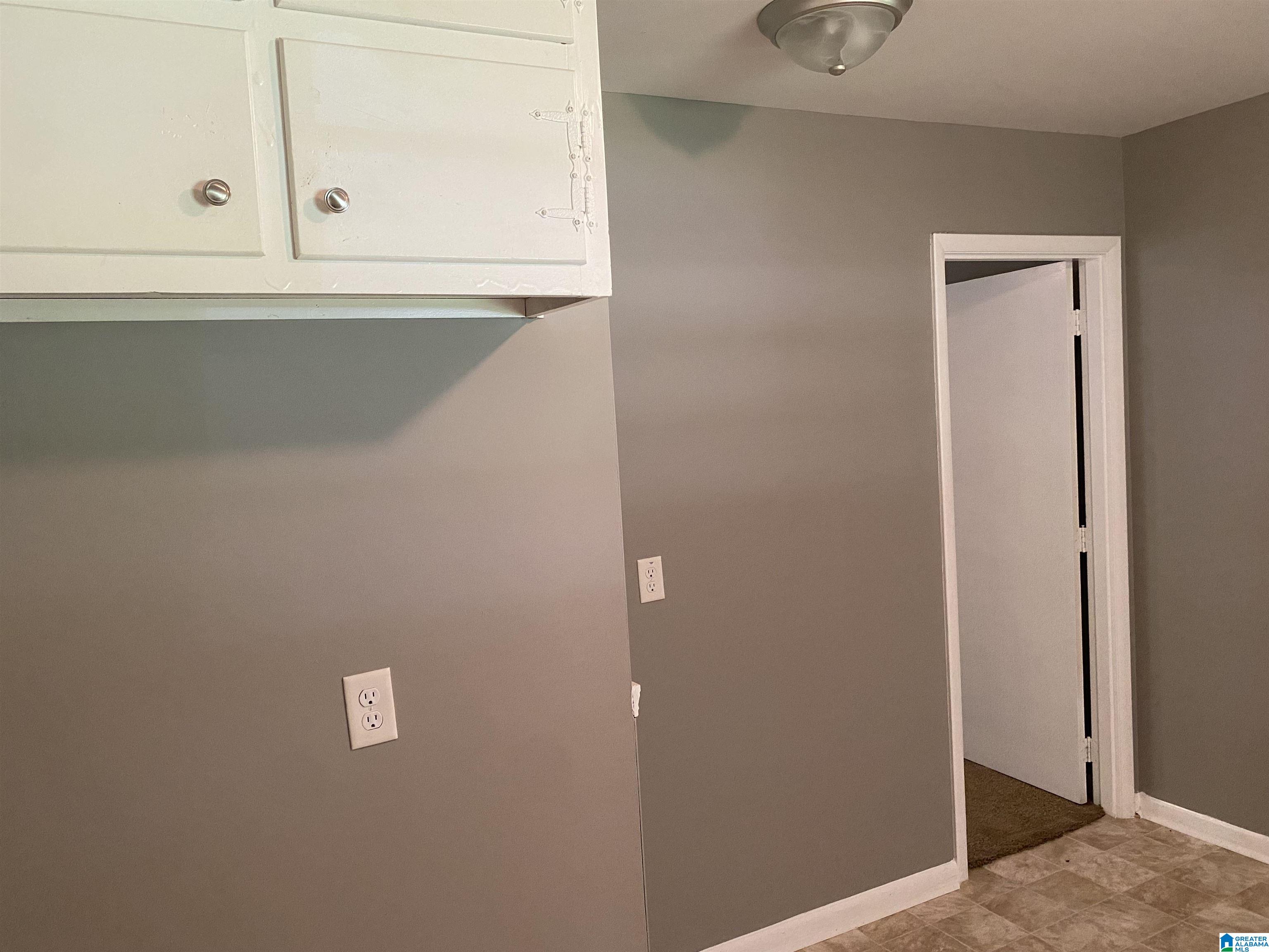 133 16TH TERRACE NE