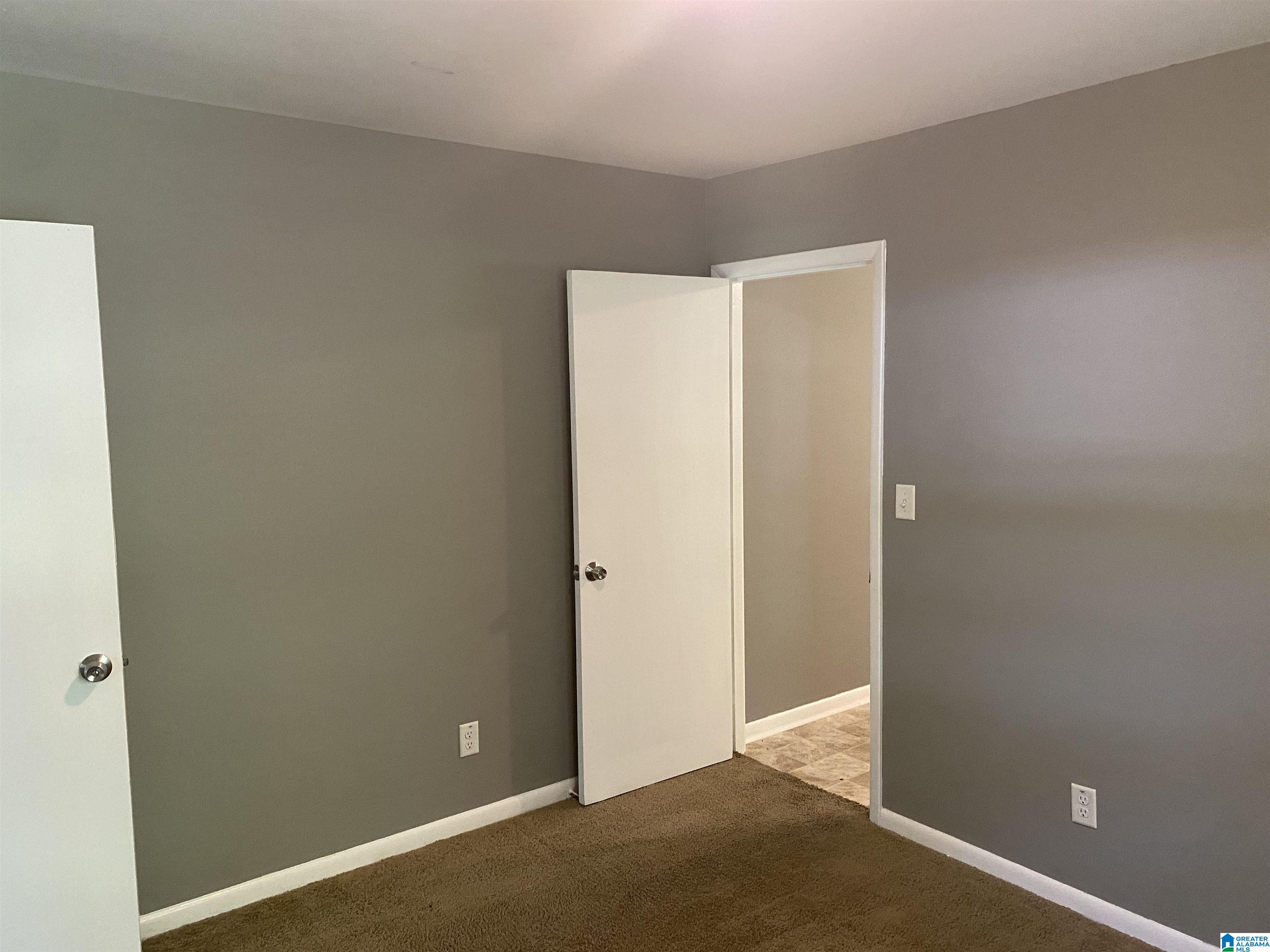 133 16TH TERRACE NE