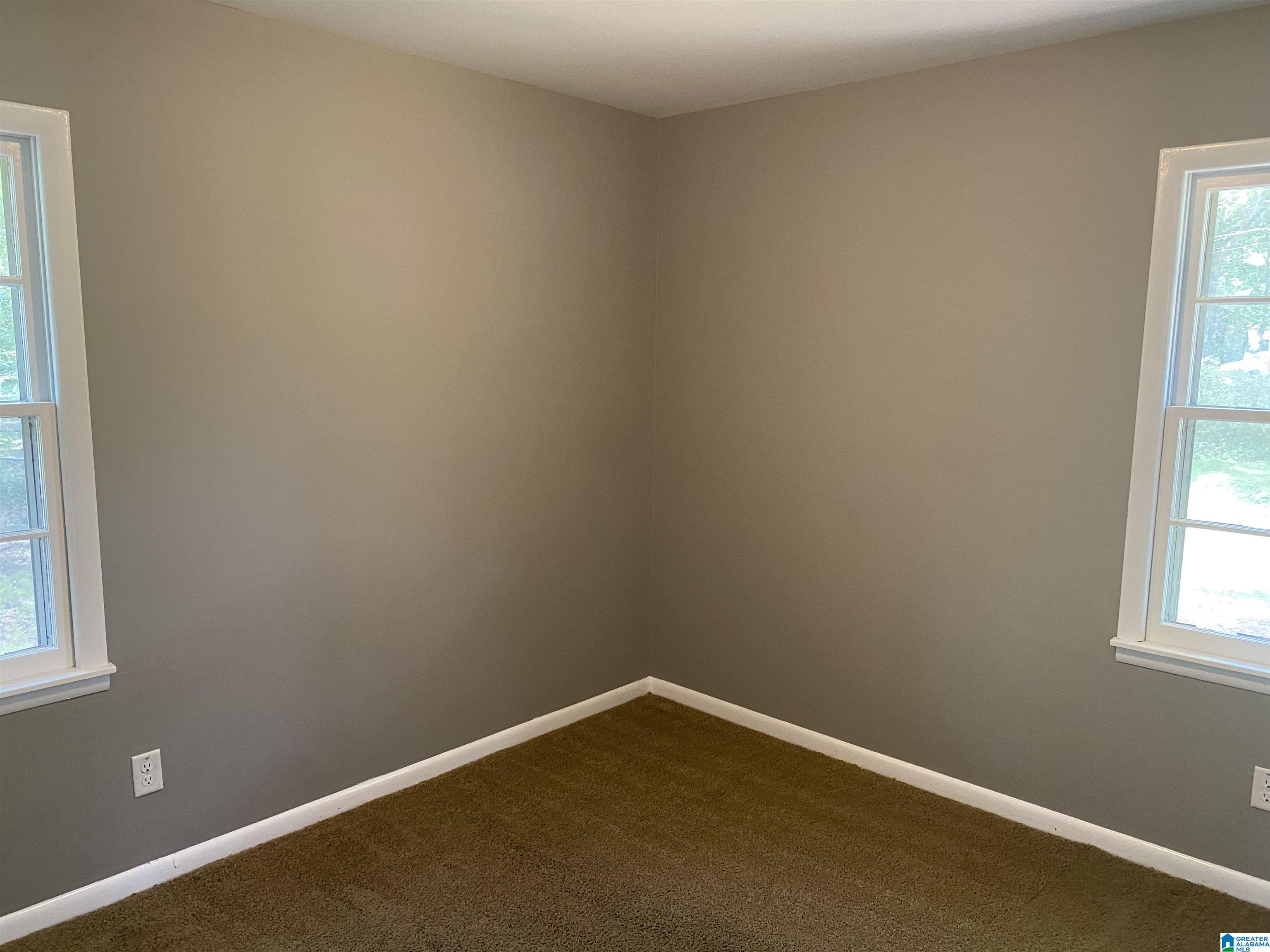 133 16TH TERRACE NE