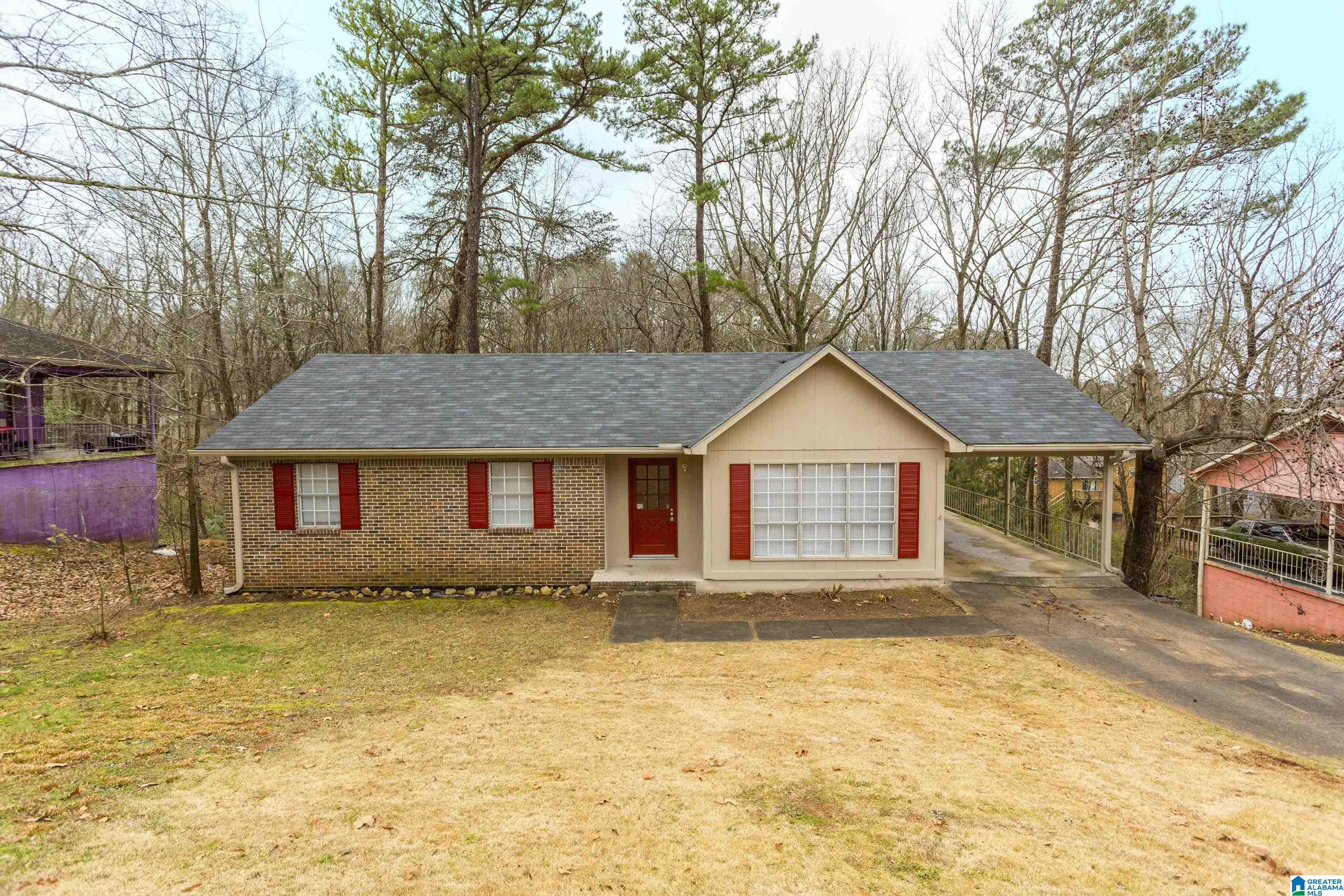 1033 MEDINA DRIVE