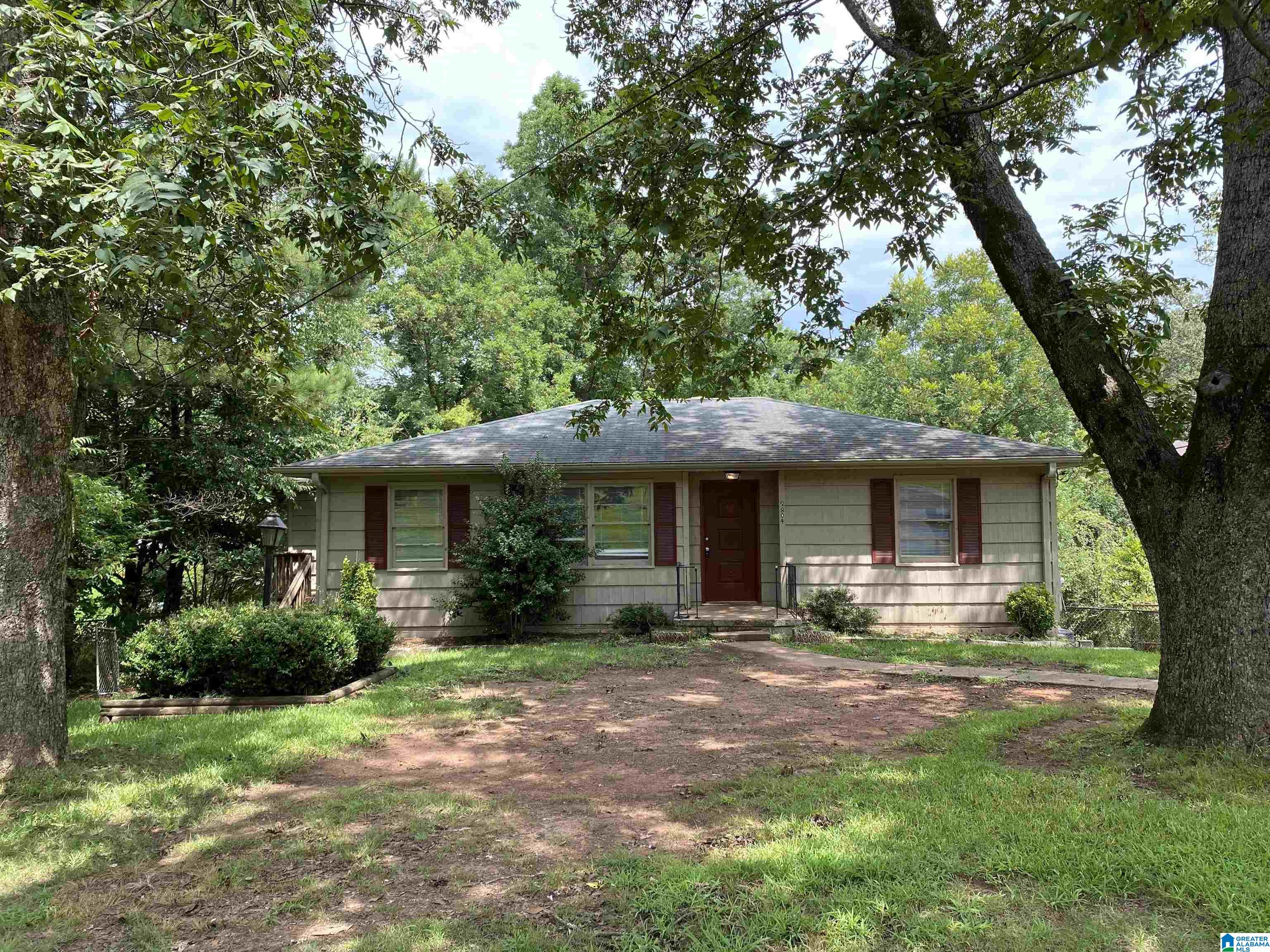9804 GREENLEE ROAD