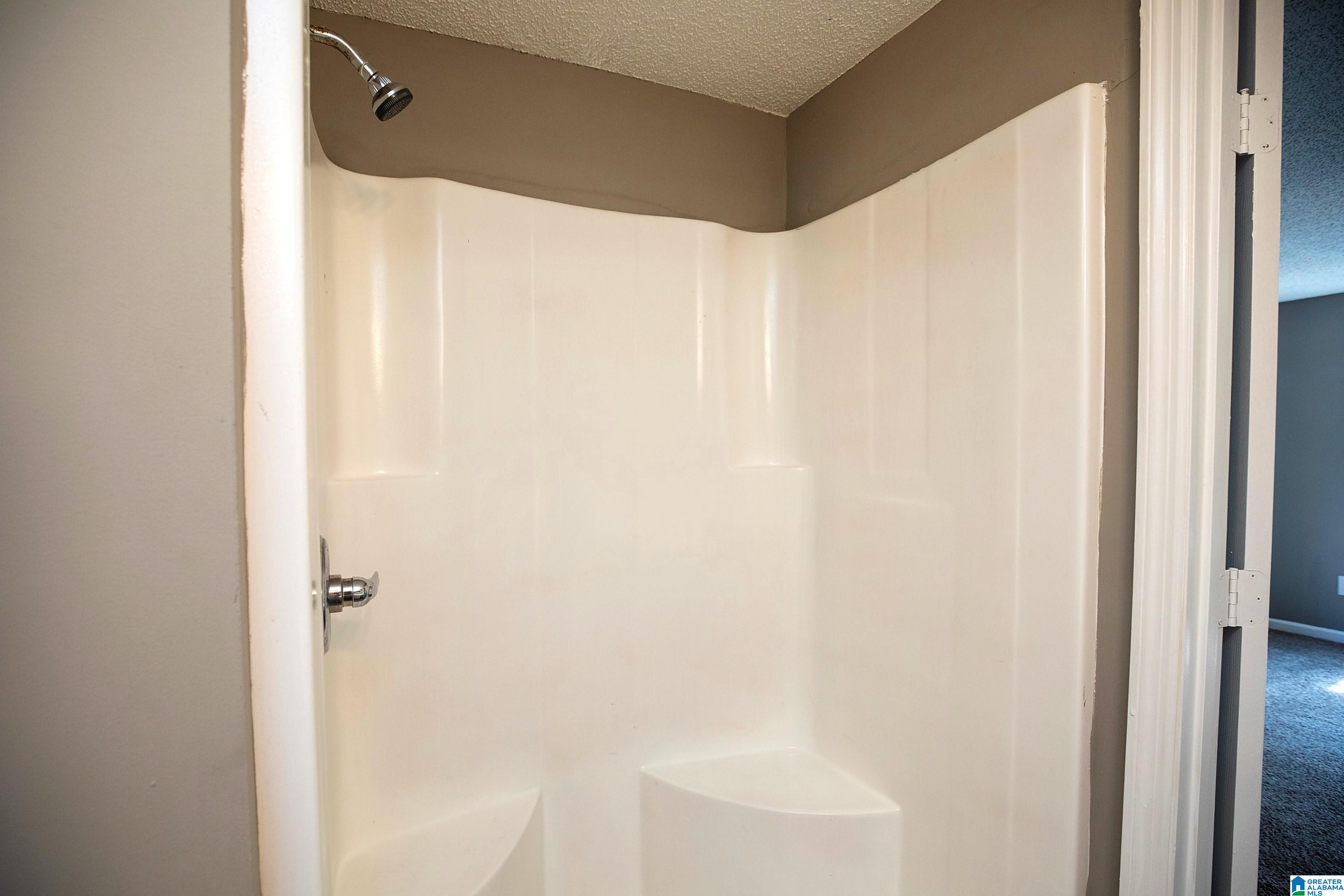 1536 LILLY LANE