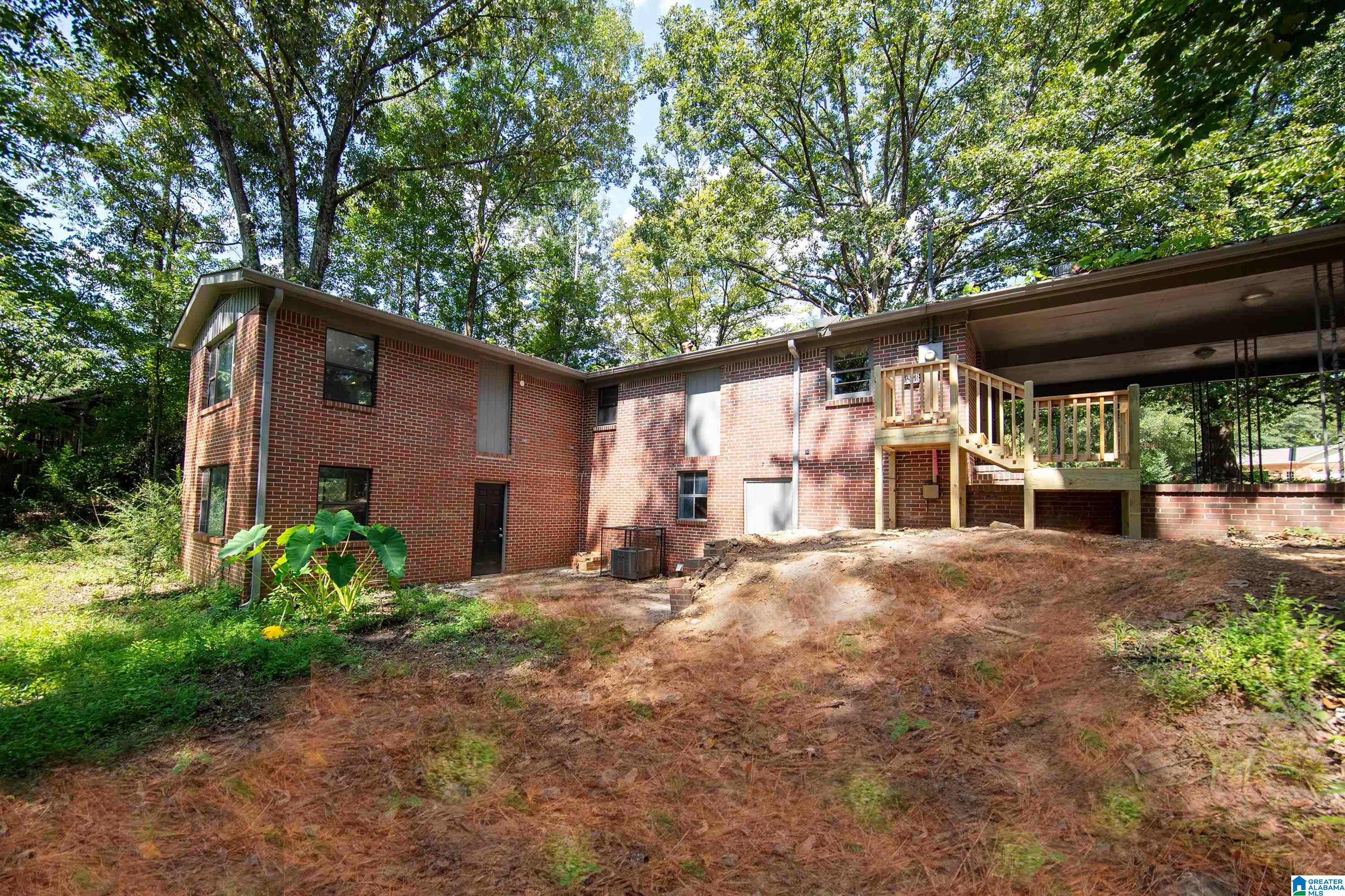 1536 LILLY LANE