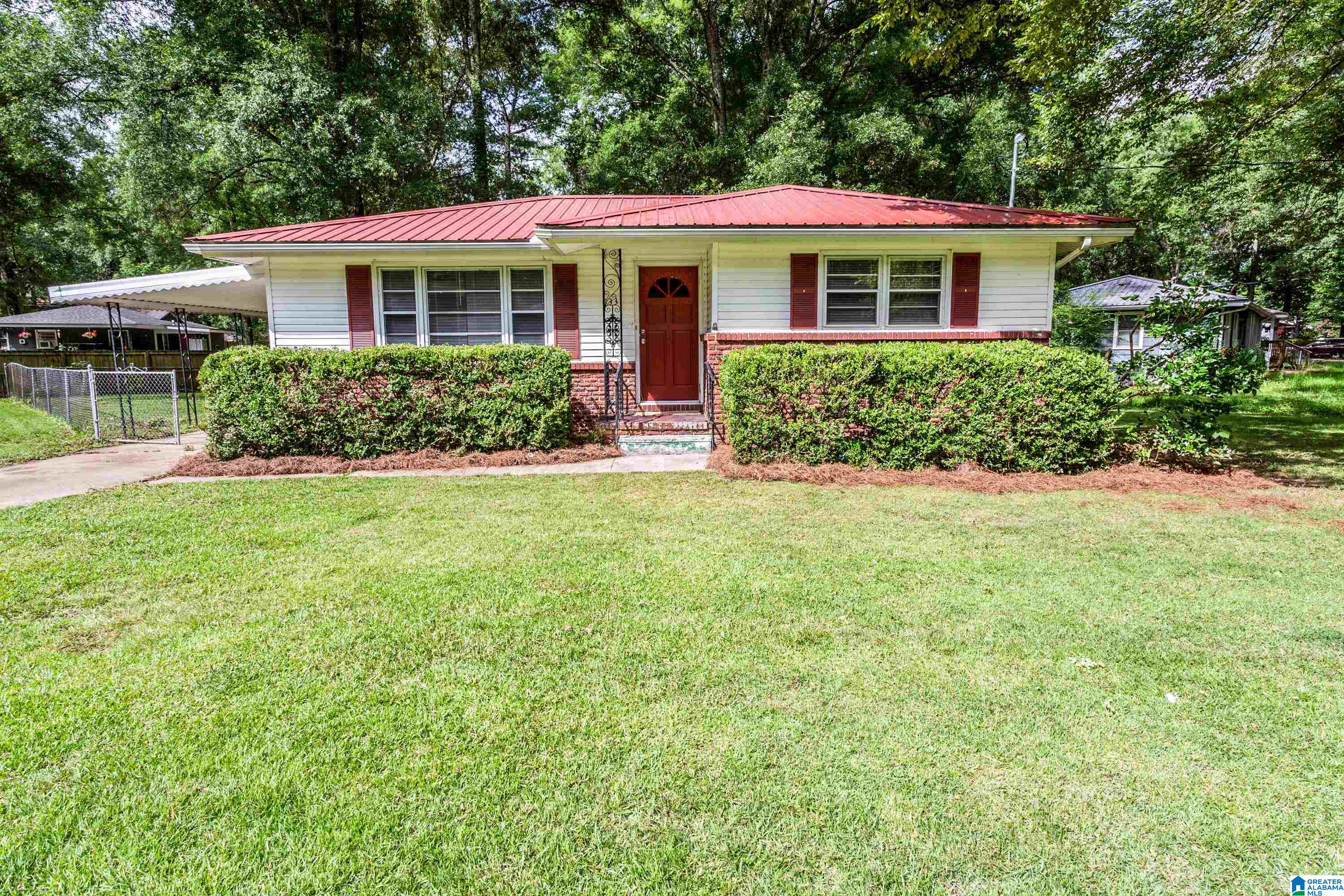 133 16TH TERRACE NE