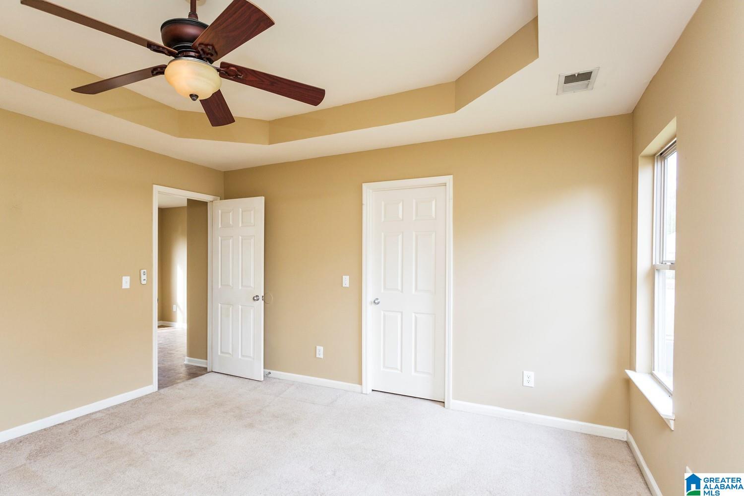 310 FOX RUN CIRCLE