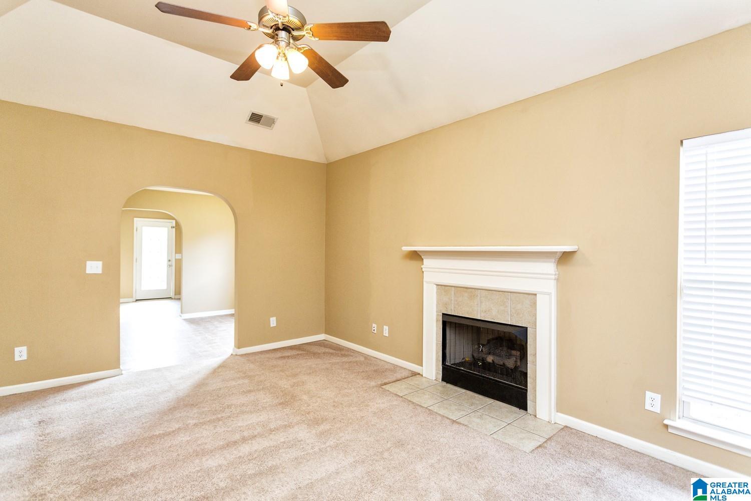 310 FOX RUN CIRCLE